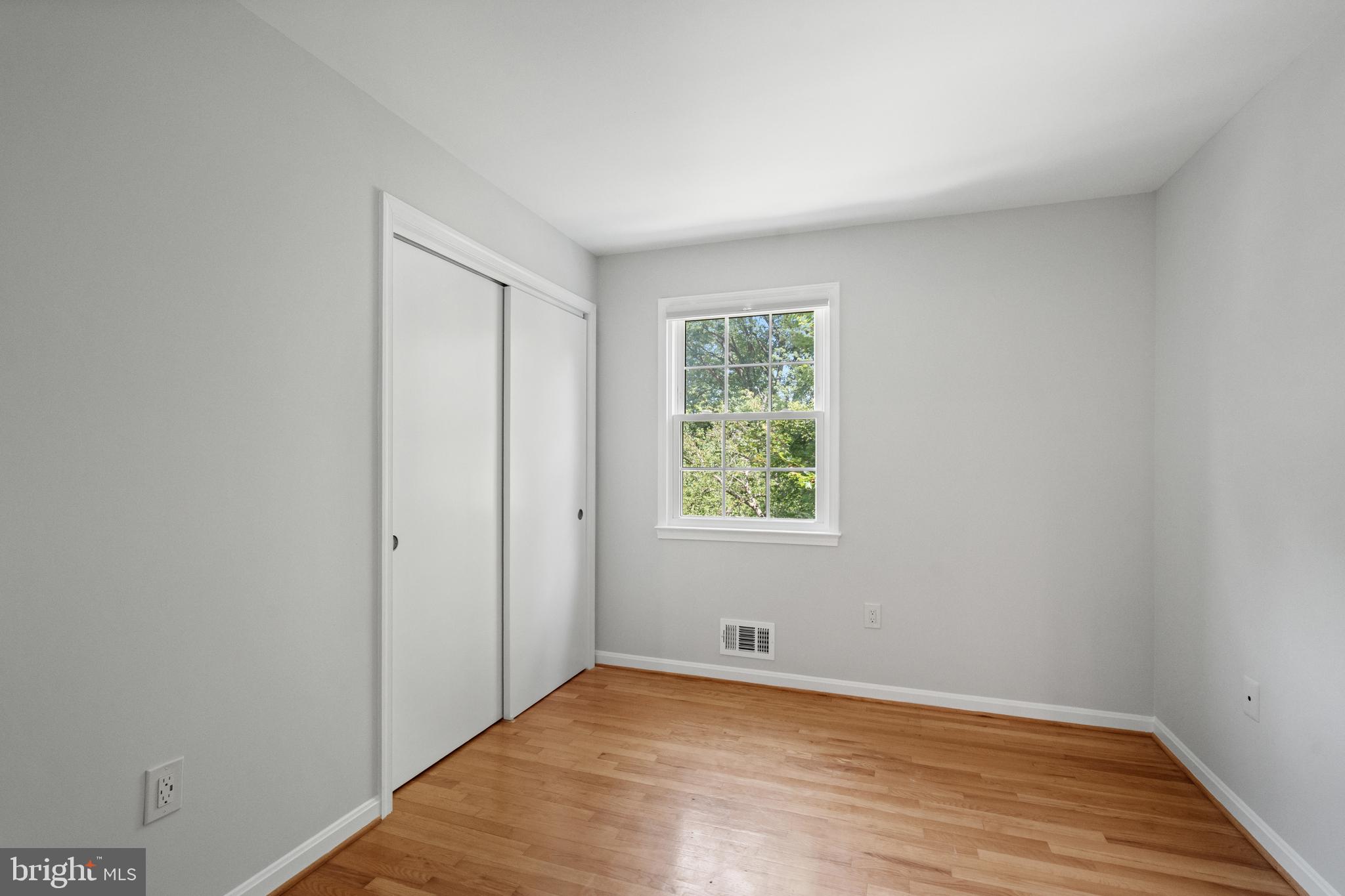 WAKEFIELD CHAPEL WOODS - Residential