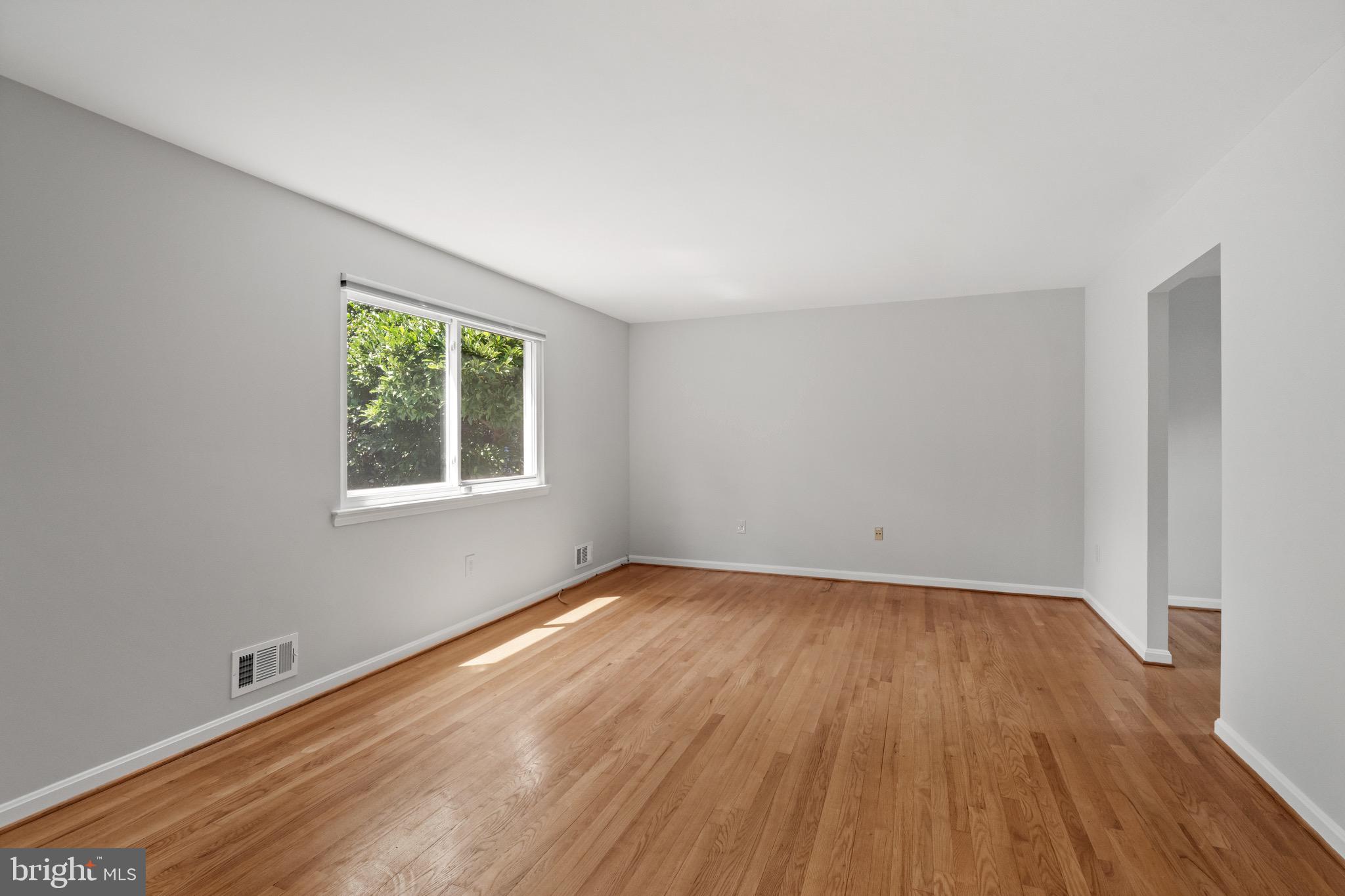 WAKEFIELD CHAPEL WOODS - Residential
