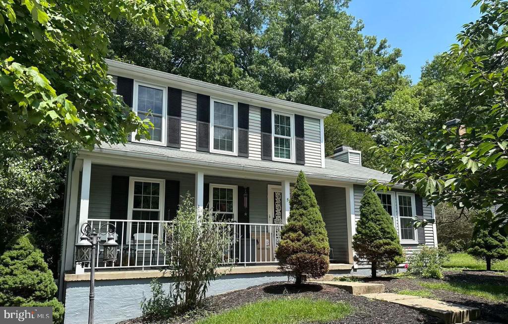 WOODBRIDGE VALLEY - Residential