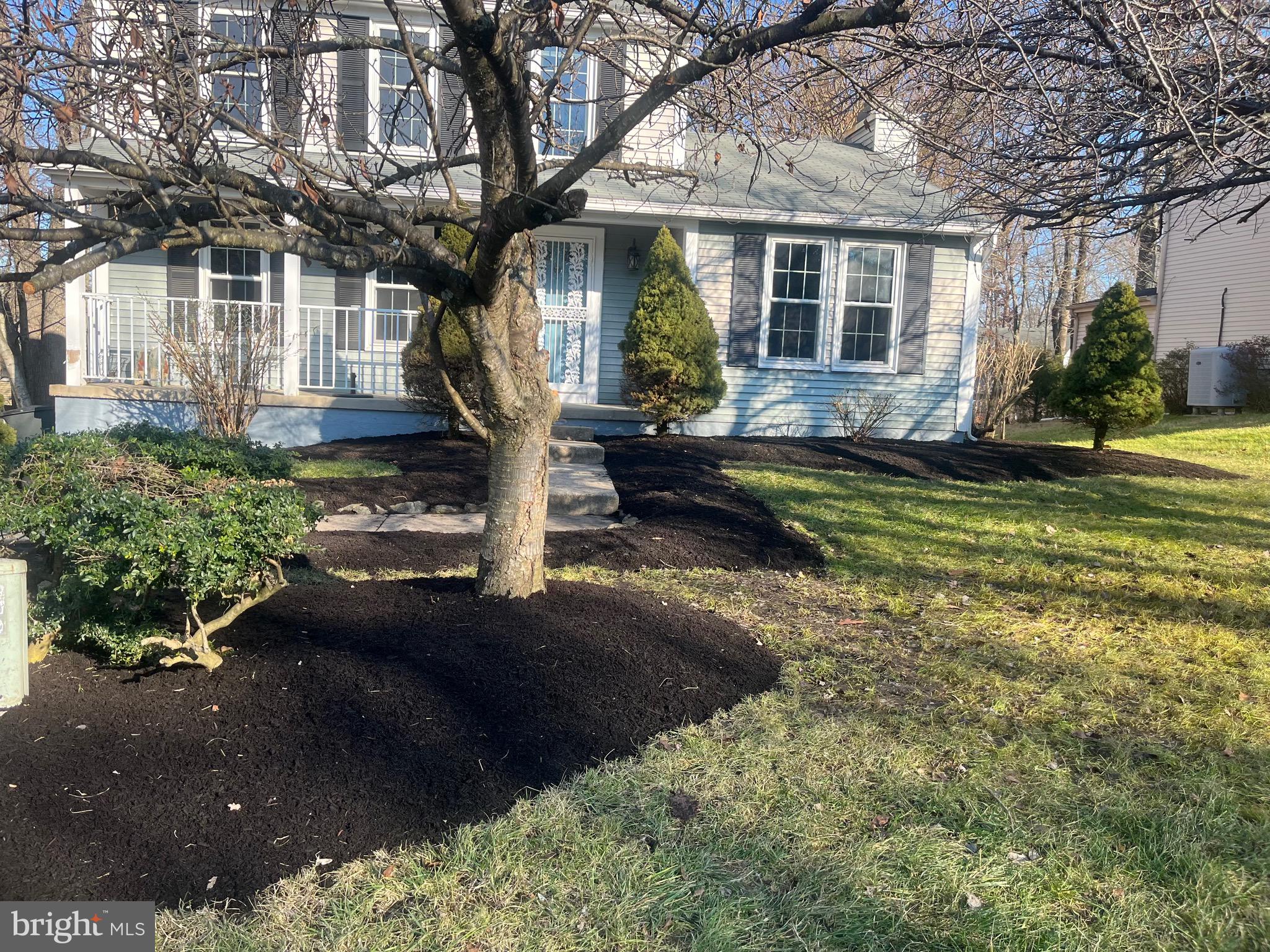 WOODBRIDGE VALLEY - Residential