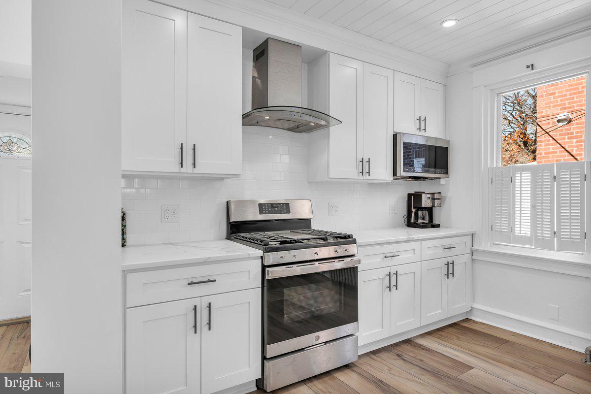 HOLMESBURG - Residential