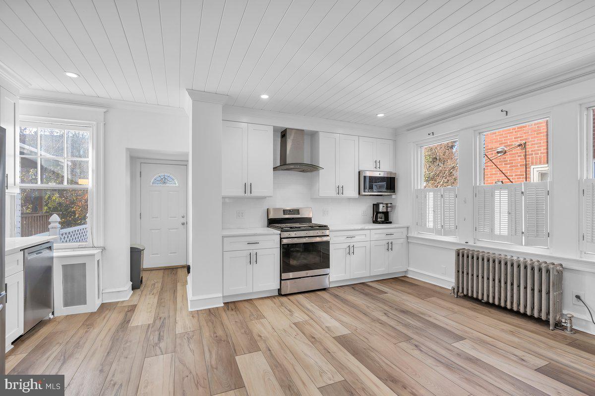 HOLMESBURG - Residential