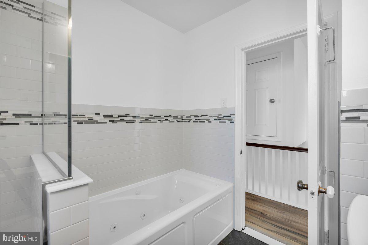 HOLMESBURG - Residential
