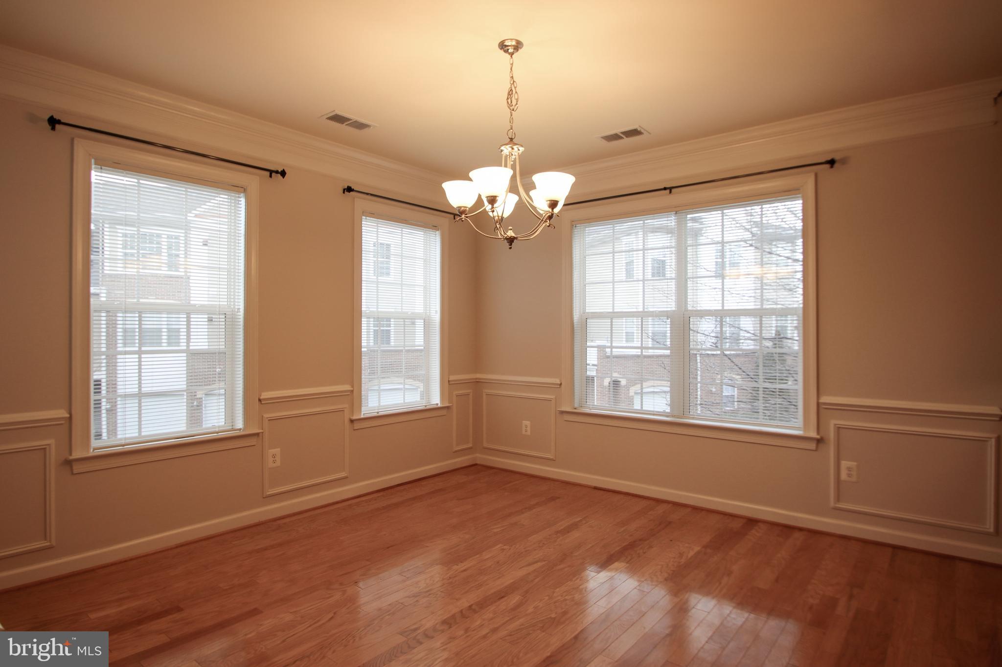HIDDENBROOK - Residential Lease