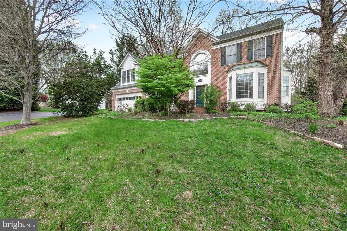 WINDSOR KNOLLS - Residential