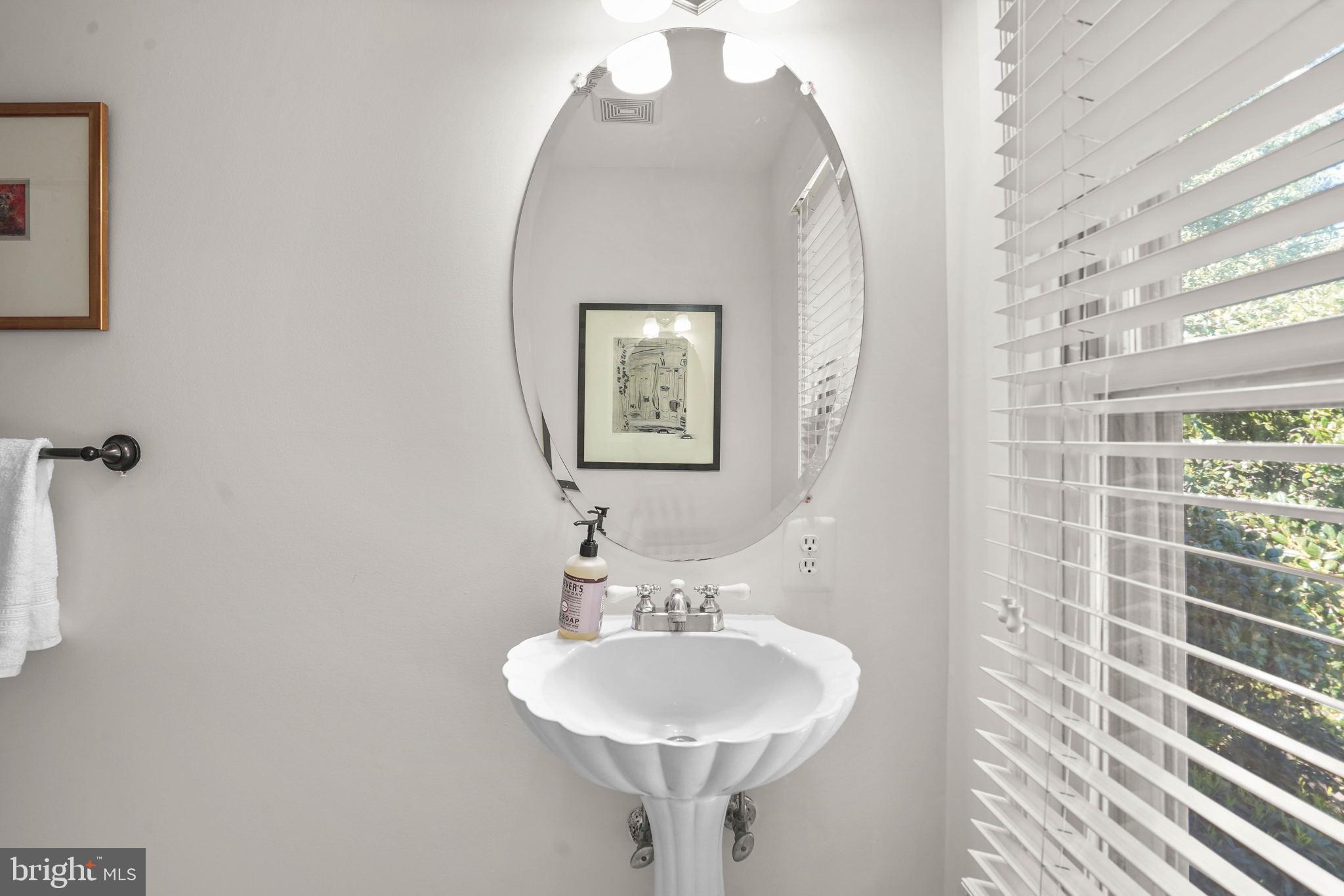 OAKWOOD KNOLLS - Residential