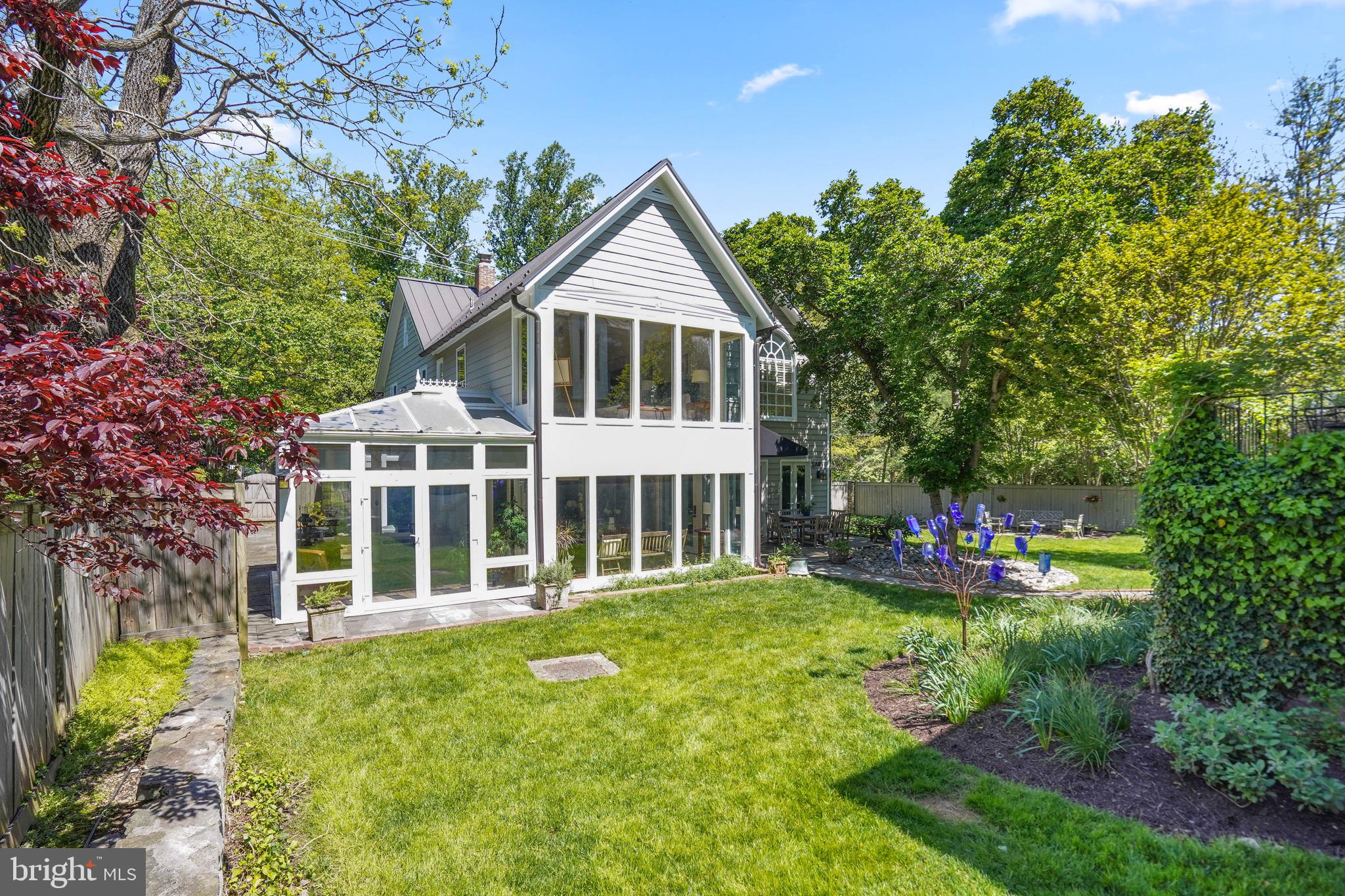 OAKWOOD KNOLLS - Residential