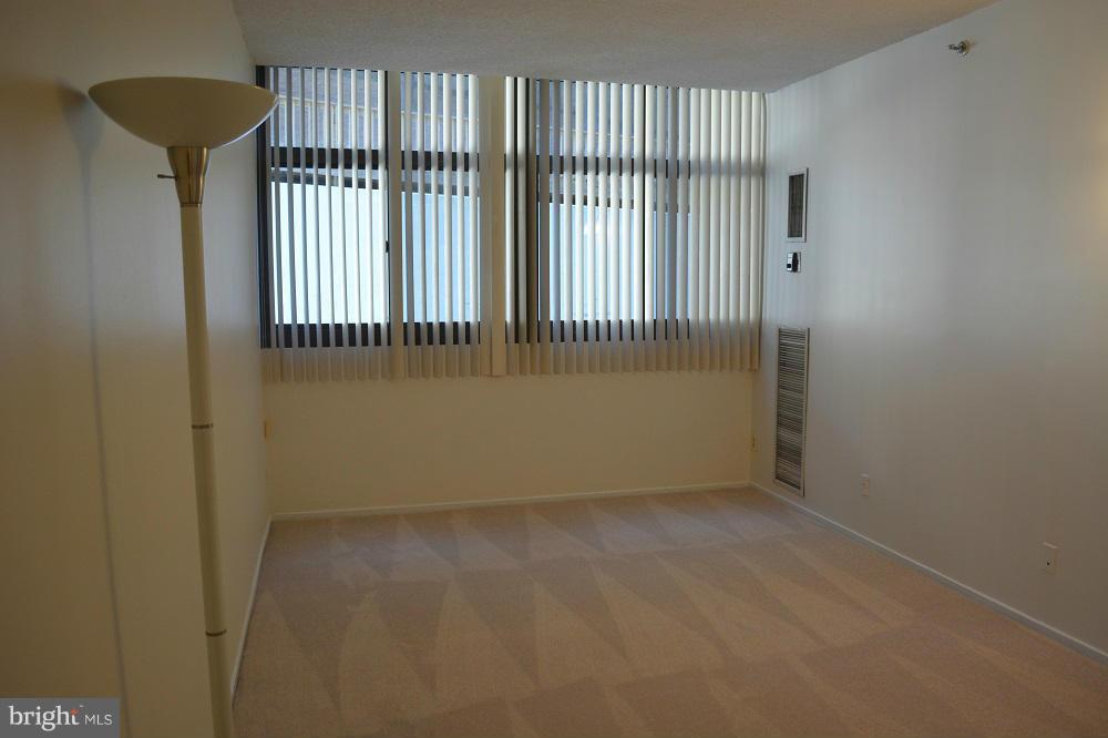 HIGHPOINTE - Residential Lease