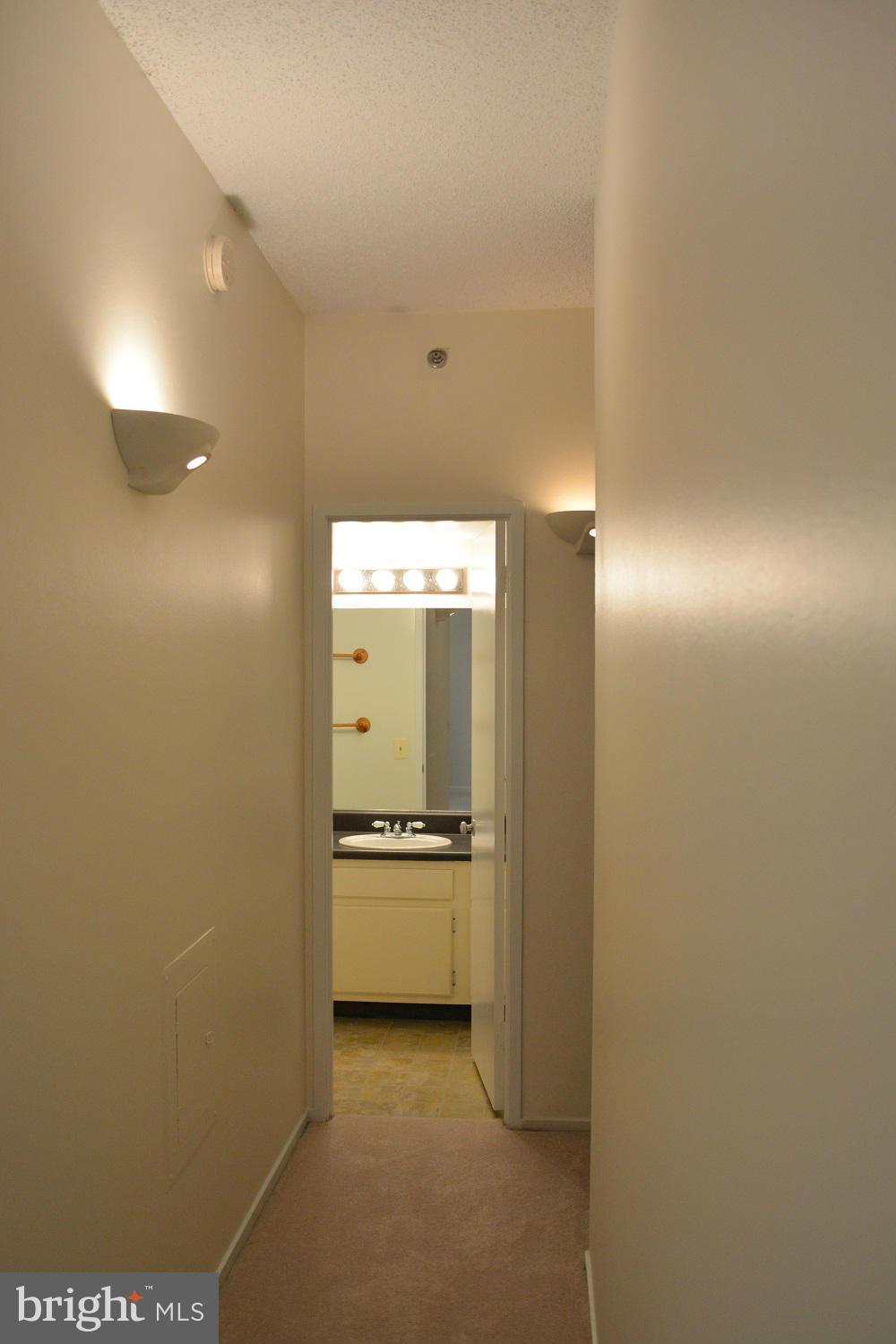 HIGHPOINTE - Residential Lease