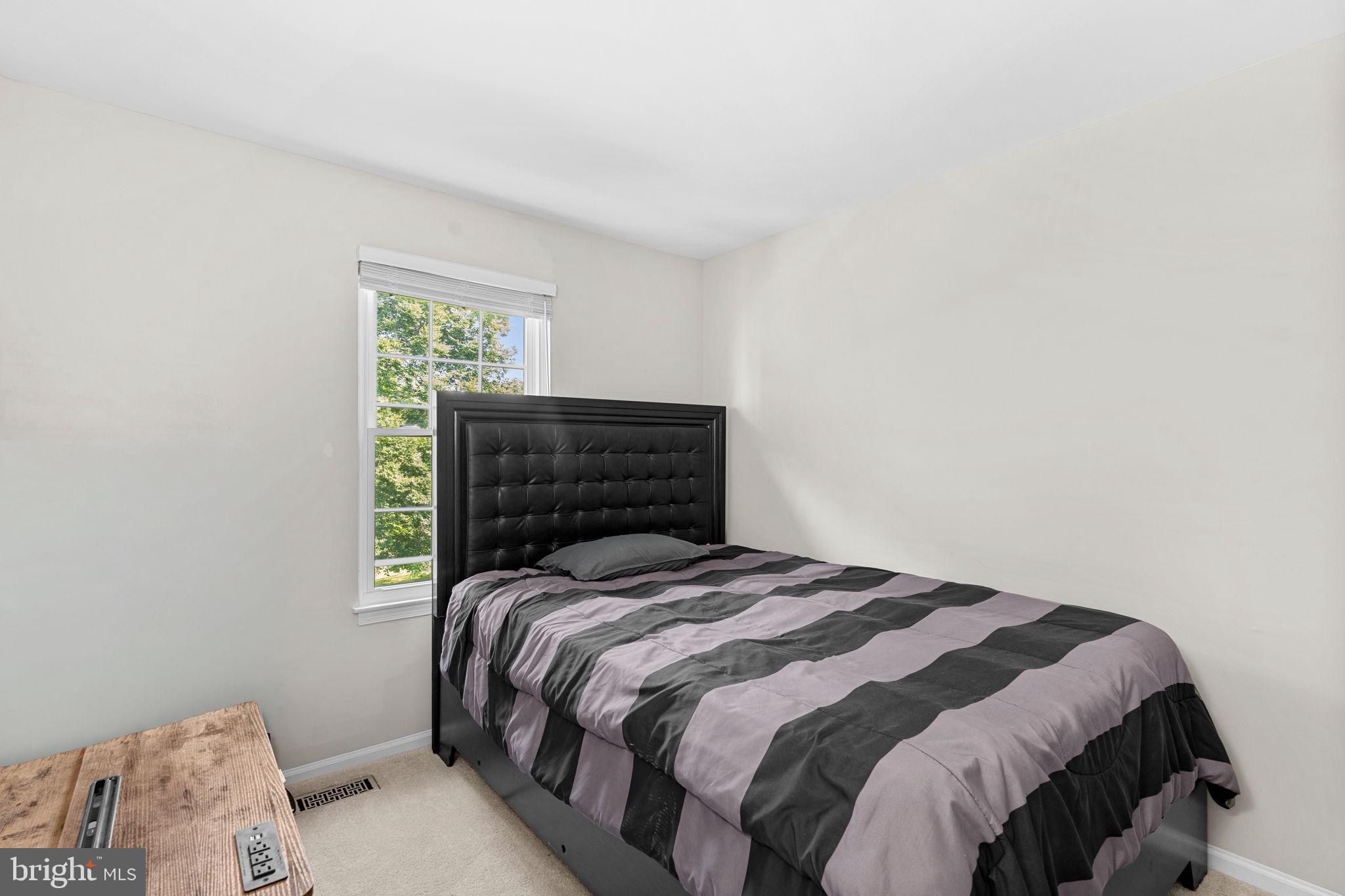 SHANNON STATION - Residential