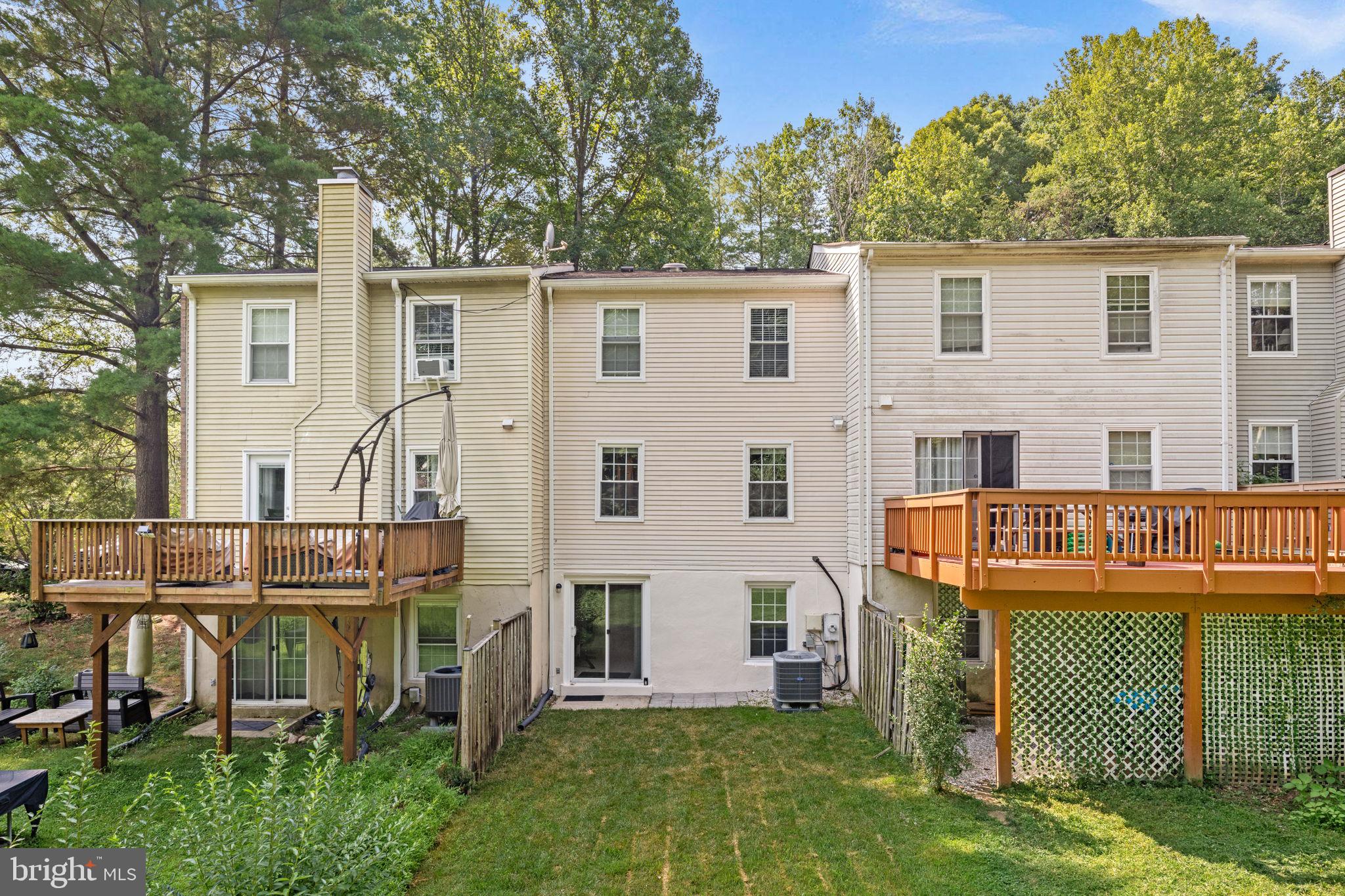 SHANNON STATION - Residential