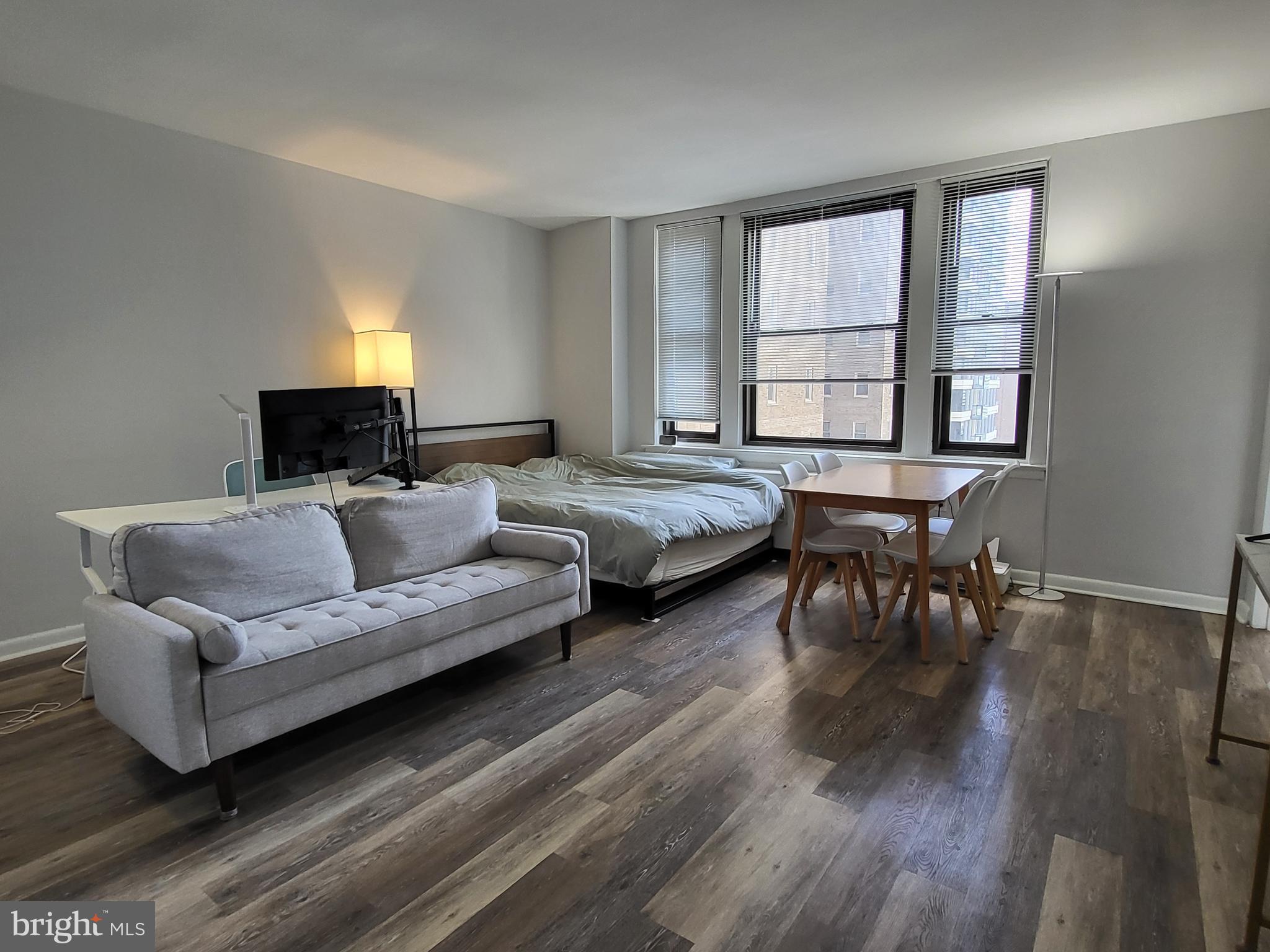 RITTENHOUSE SQUARE - Residential Lease