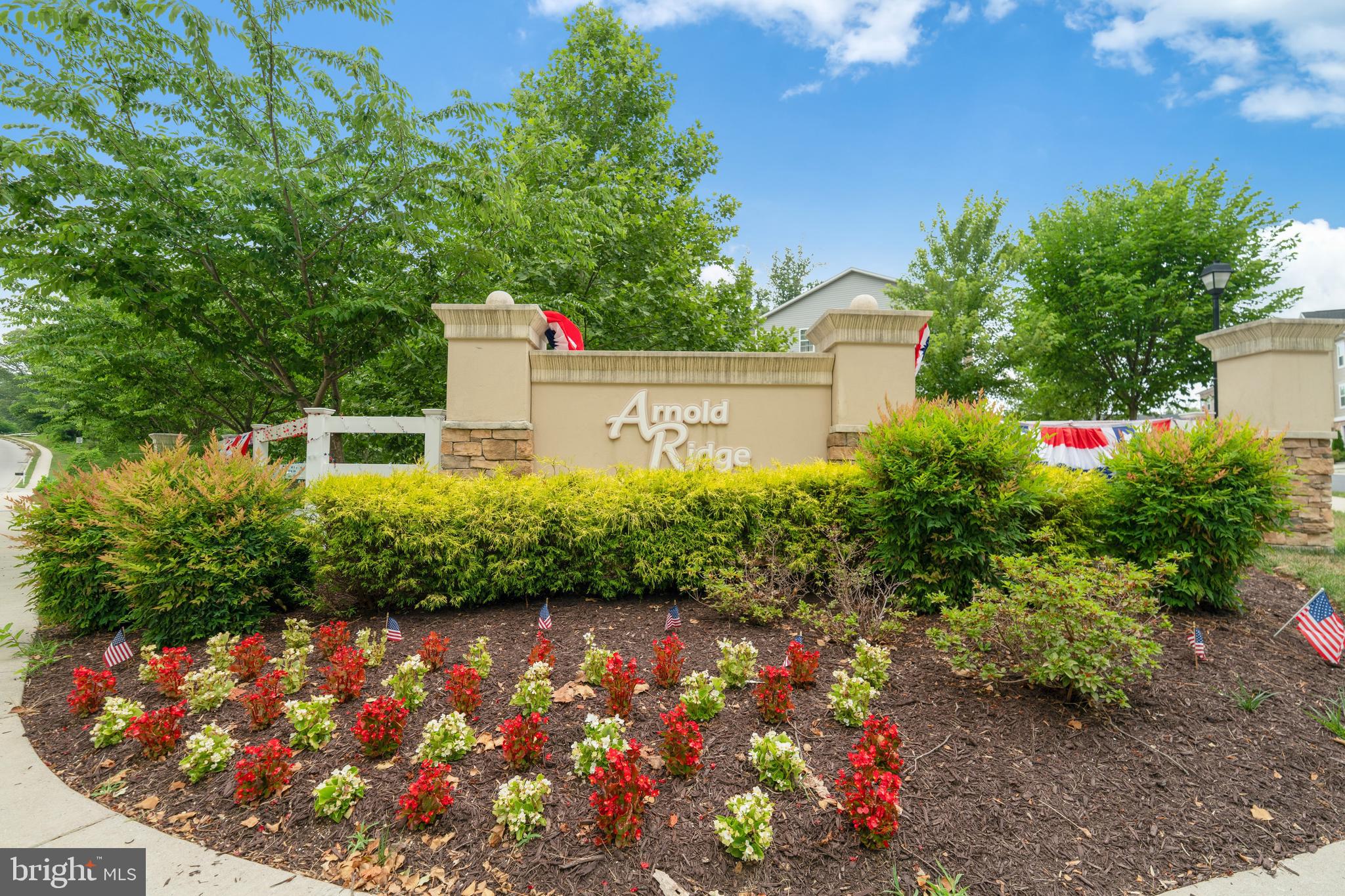 ARNOLD RIDGE - Residential