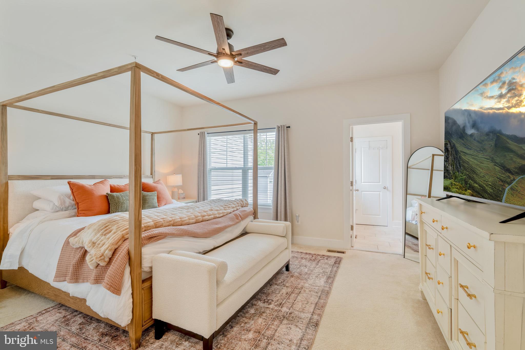 ARNOLD RIDGE - Residential