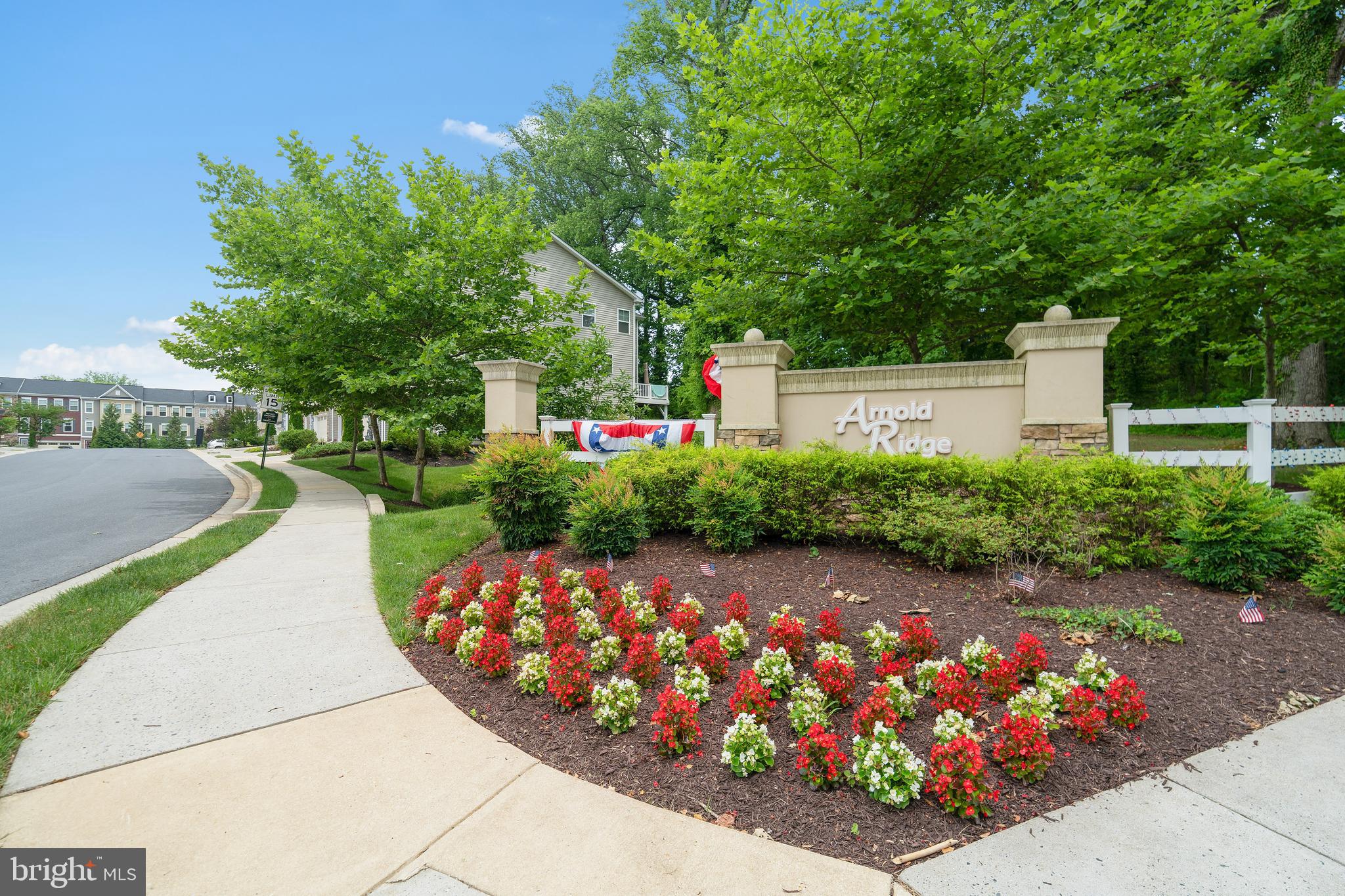 ARNOLD RIDGE - Residential