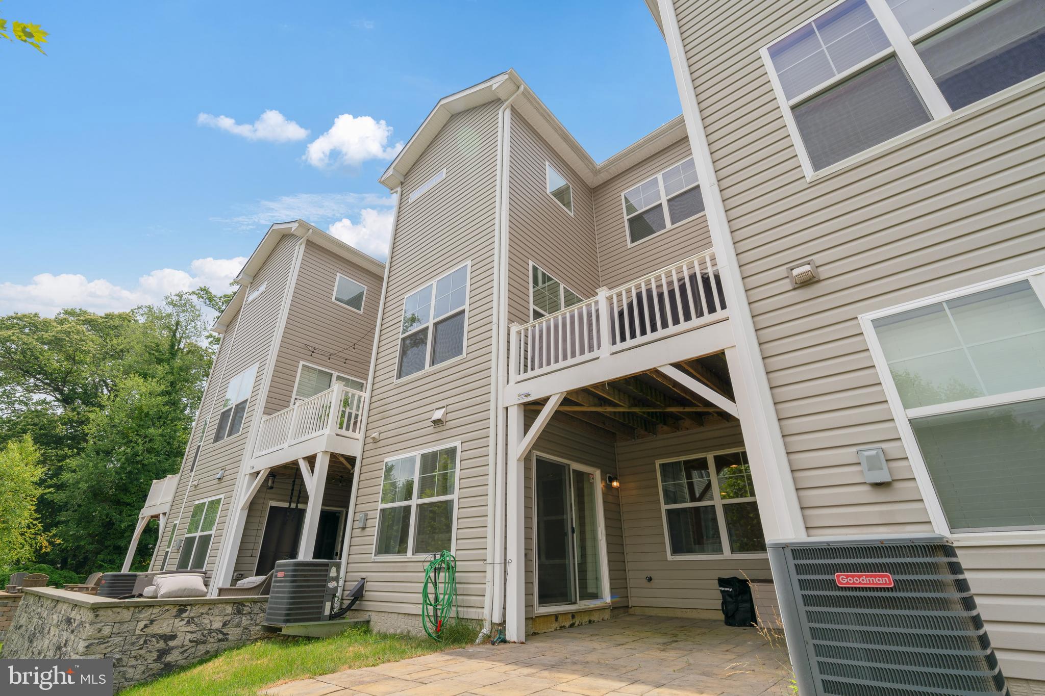 ARNOLD RIDGE - Residential