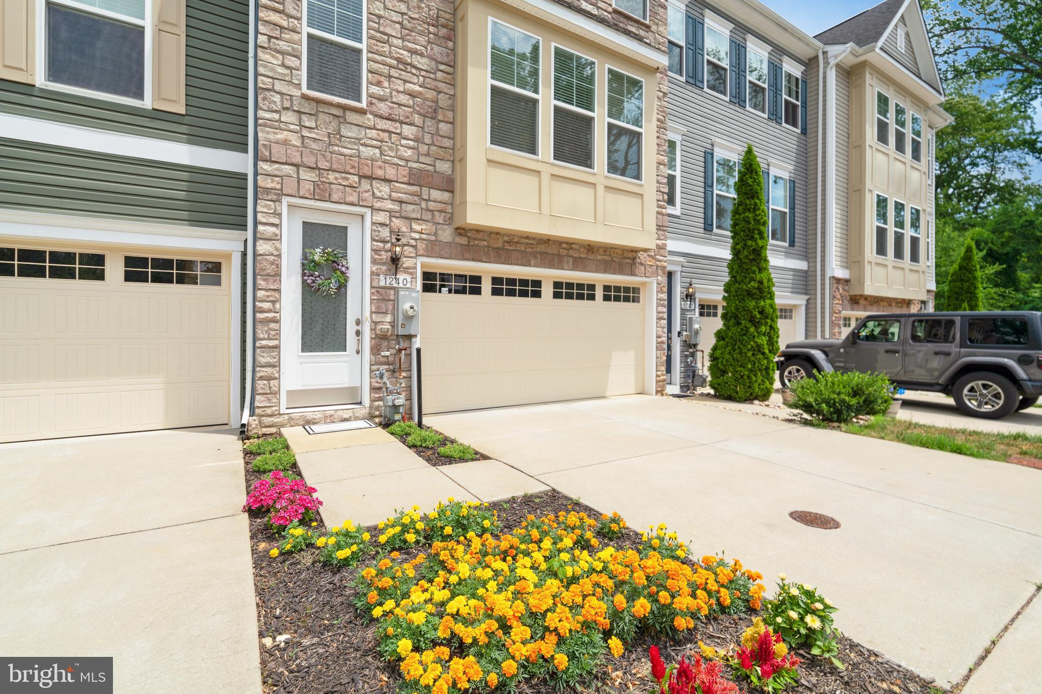 ARNOLD RIDGE - Residential