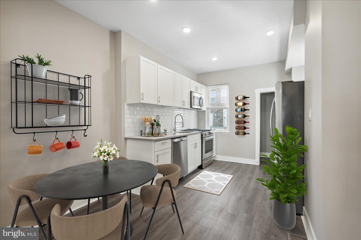LOGAN - Residential