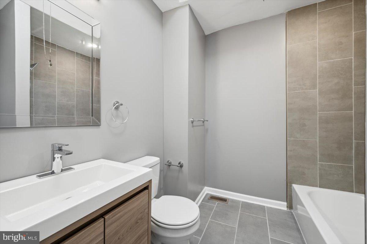 LOGAN - Residential
