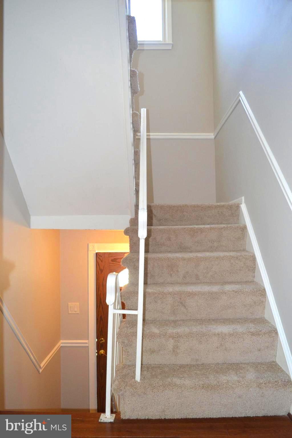 ROCKSHIRE TOWNHOMES - Residential Lease