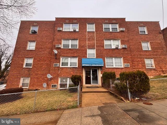 MARSHALL HEIGHTS - Residential
