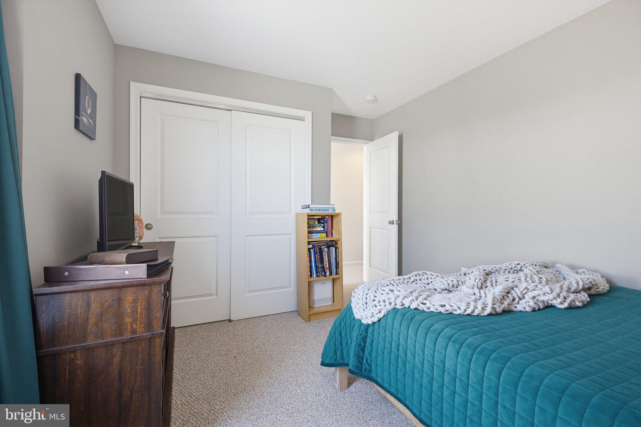 SUMMERFIELD - Residential