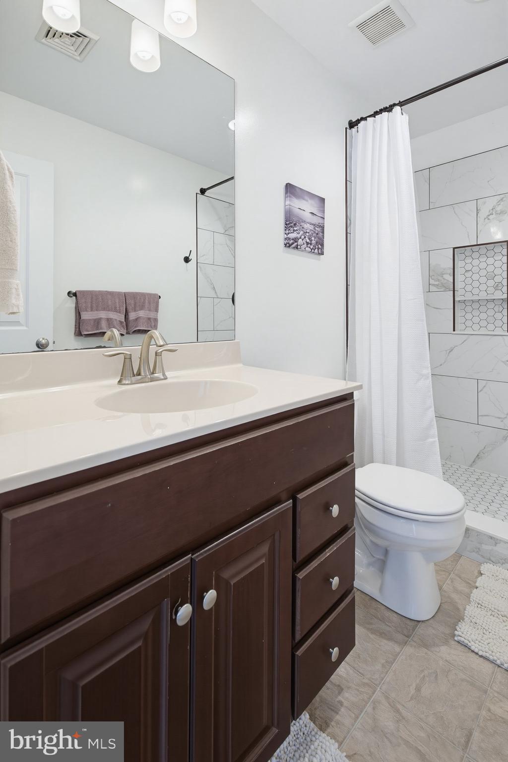 SUMMERFIELD - Residential
