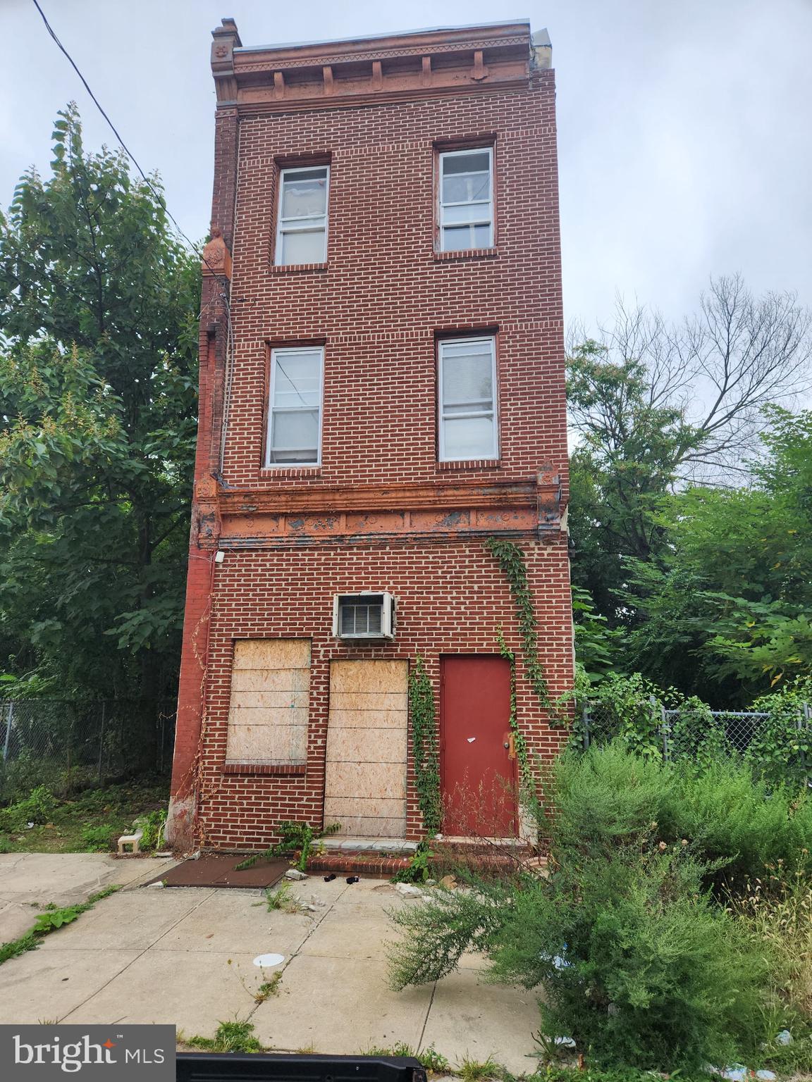 Awesome opportunity in Brewery Town. New construction all around. Zoned for mixed use but buyer must verify zoning and taxes. Sold as an estate sale. Use caution when entering and try to visit during the day. There is no electric so bring a flashlight. The seller will not clean out the property