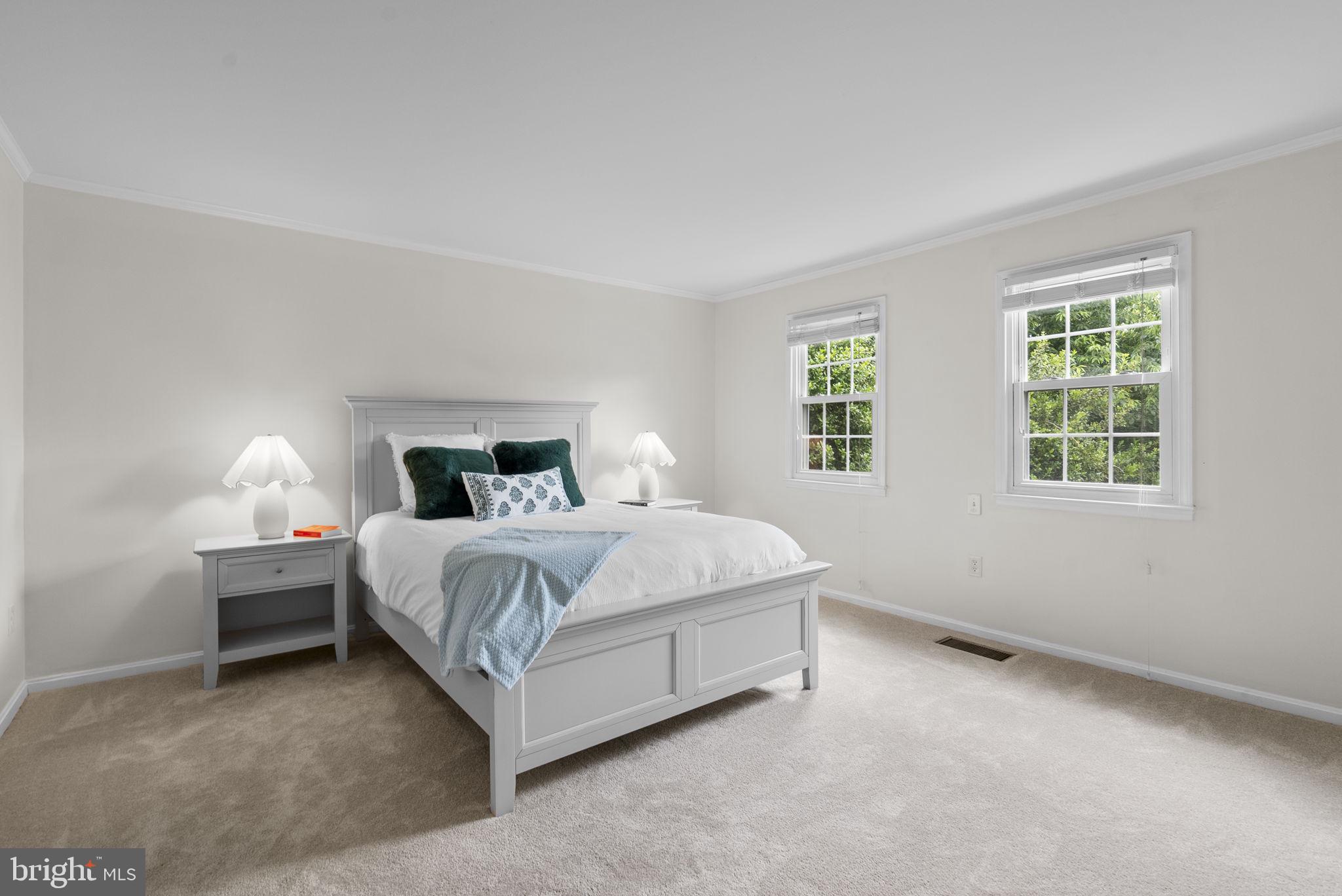 SHADY GROVE VILLAGE - Residential
