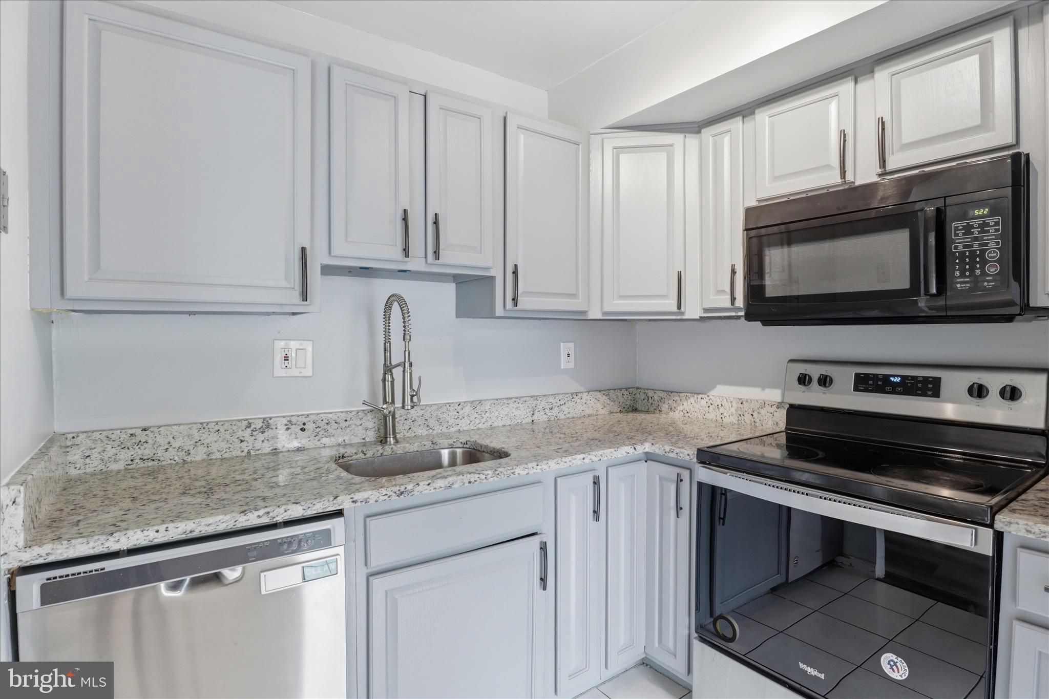 THE VILLAGES CONDO - Residential