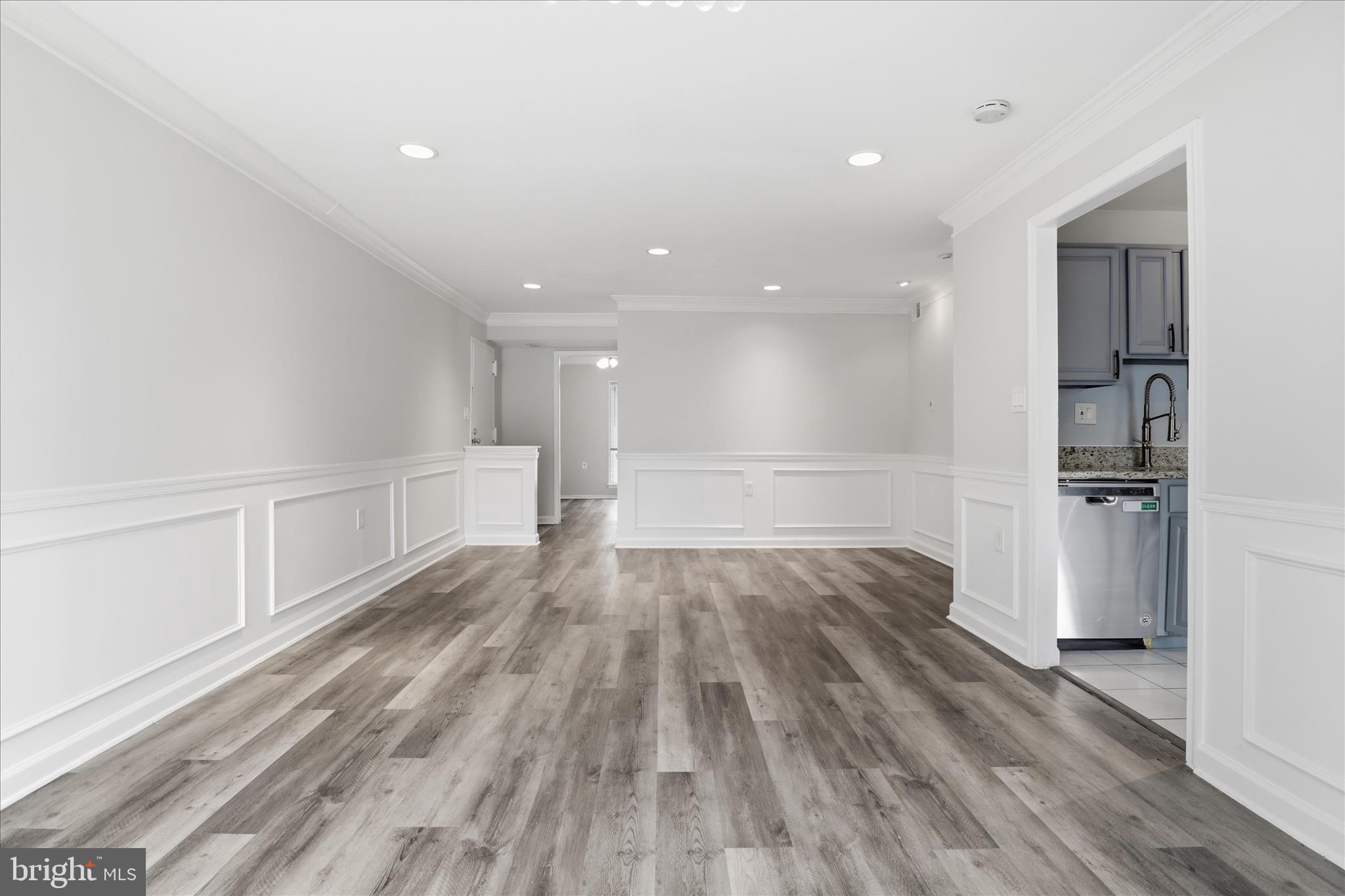 THE VILLAGES CONDO - Residential