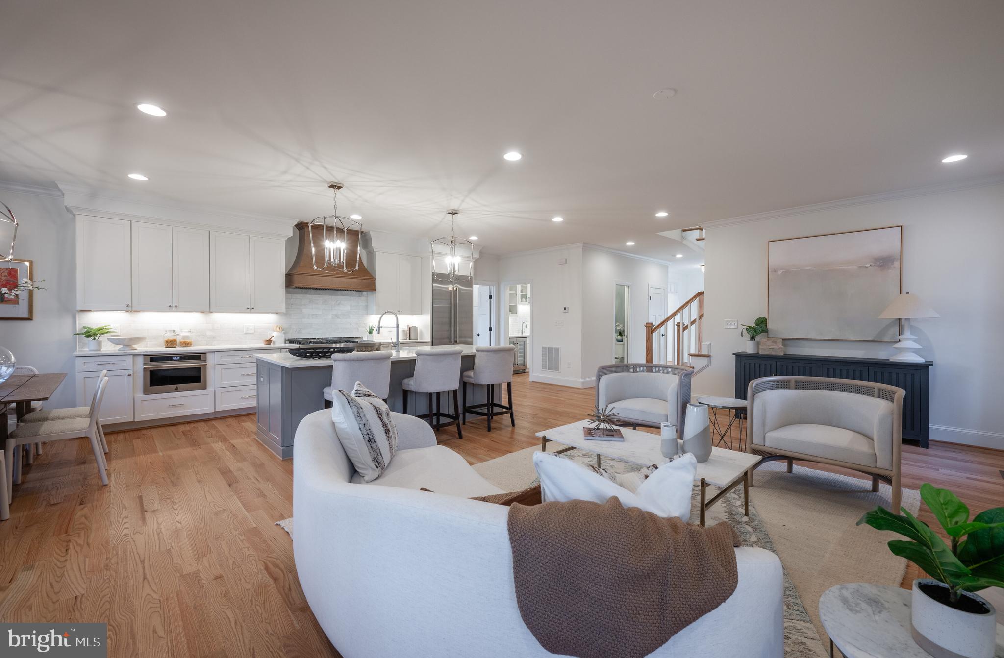 BRADDOCK HEIGHTS - Residential
