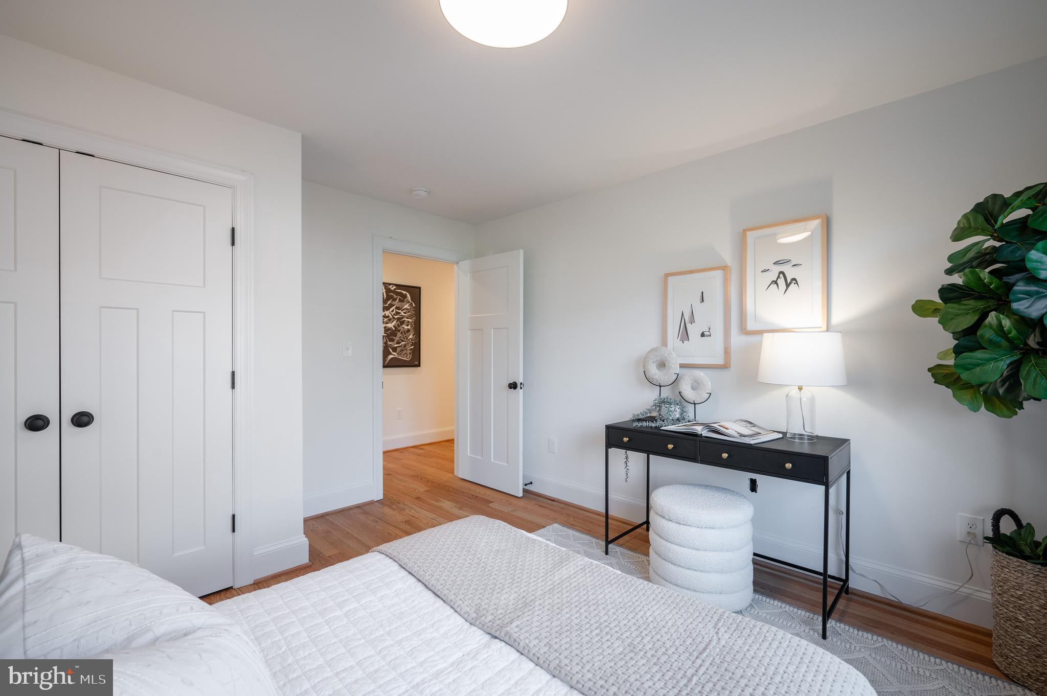 BRADDOCK HEIGHTS - Residential