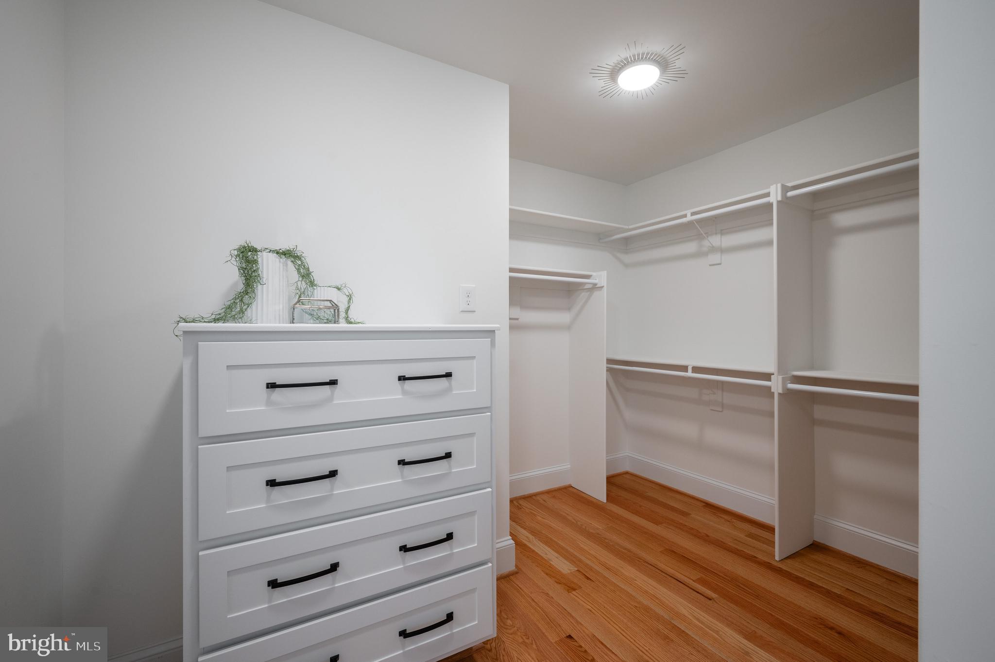 BRADDOCK HEIGHTS - Residential