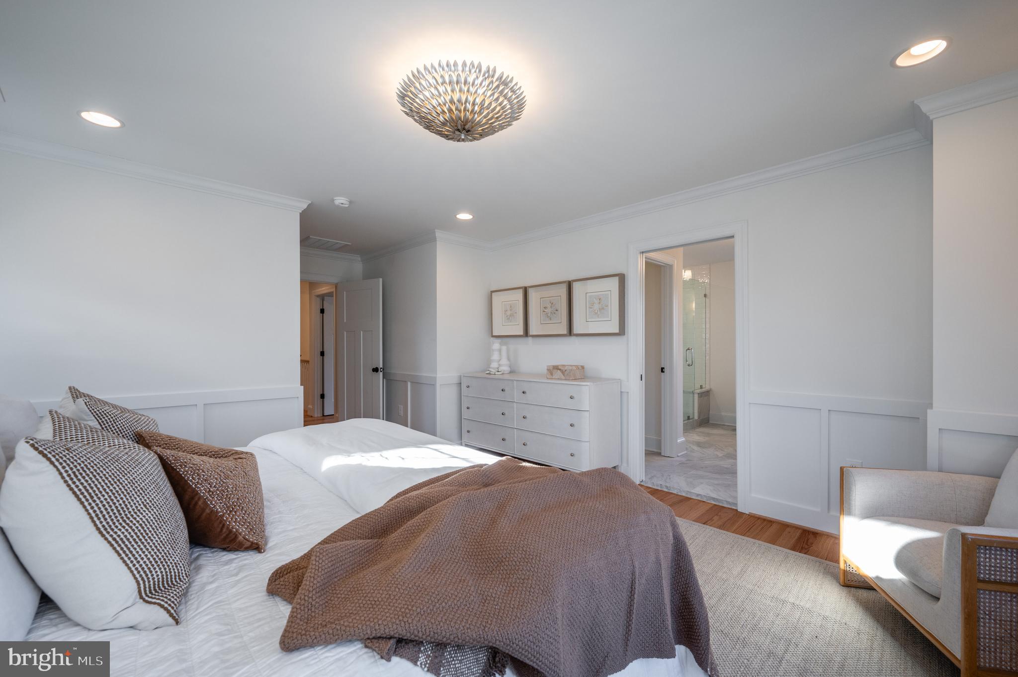 BRADDOCK HEIGHTS - Residential
