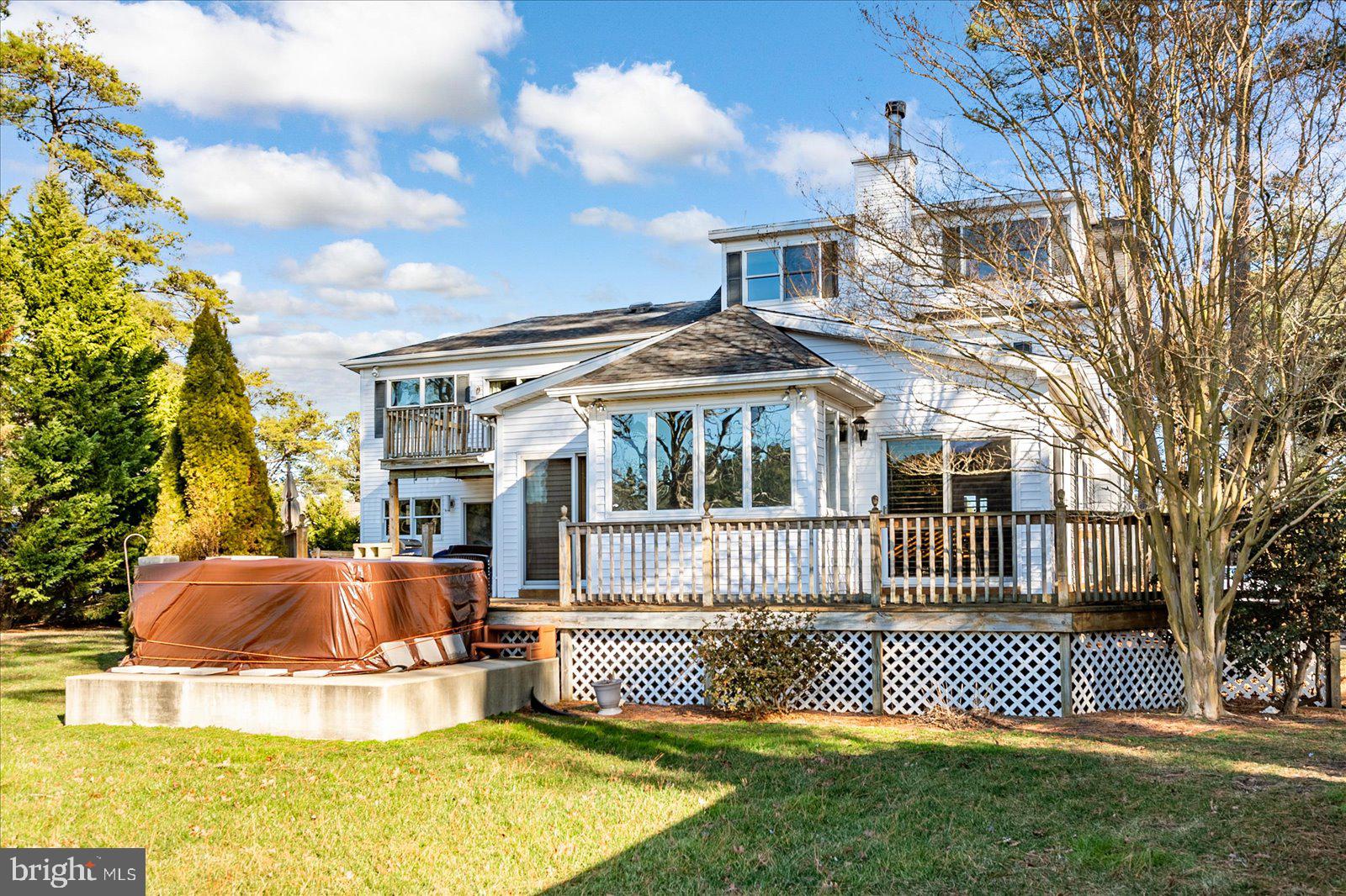 CHARLES LEWIS FARM - Residential