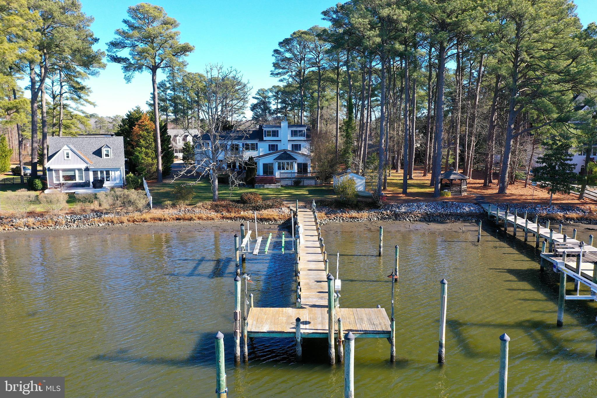 CHARLES LEWIS FARM - Residential