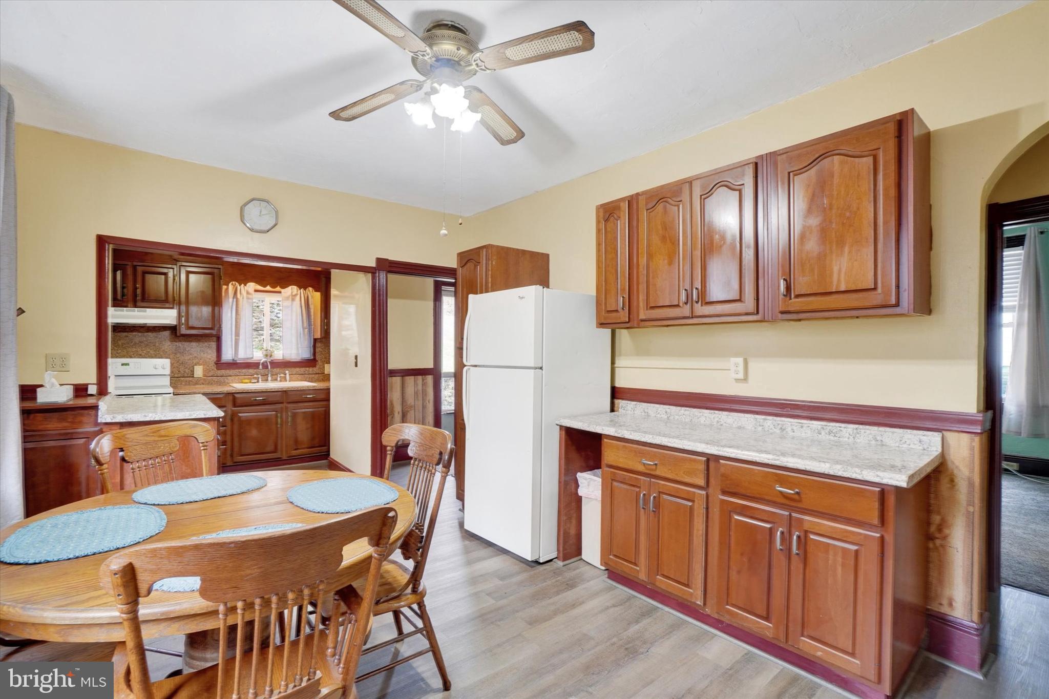 GLEN ROCK - Residential