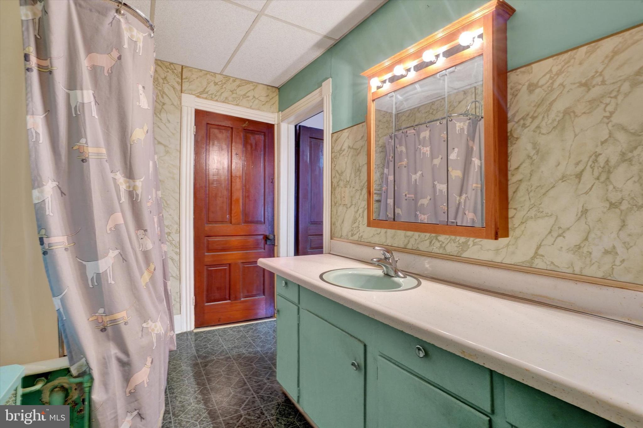 GLEN ROCK - Residential