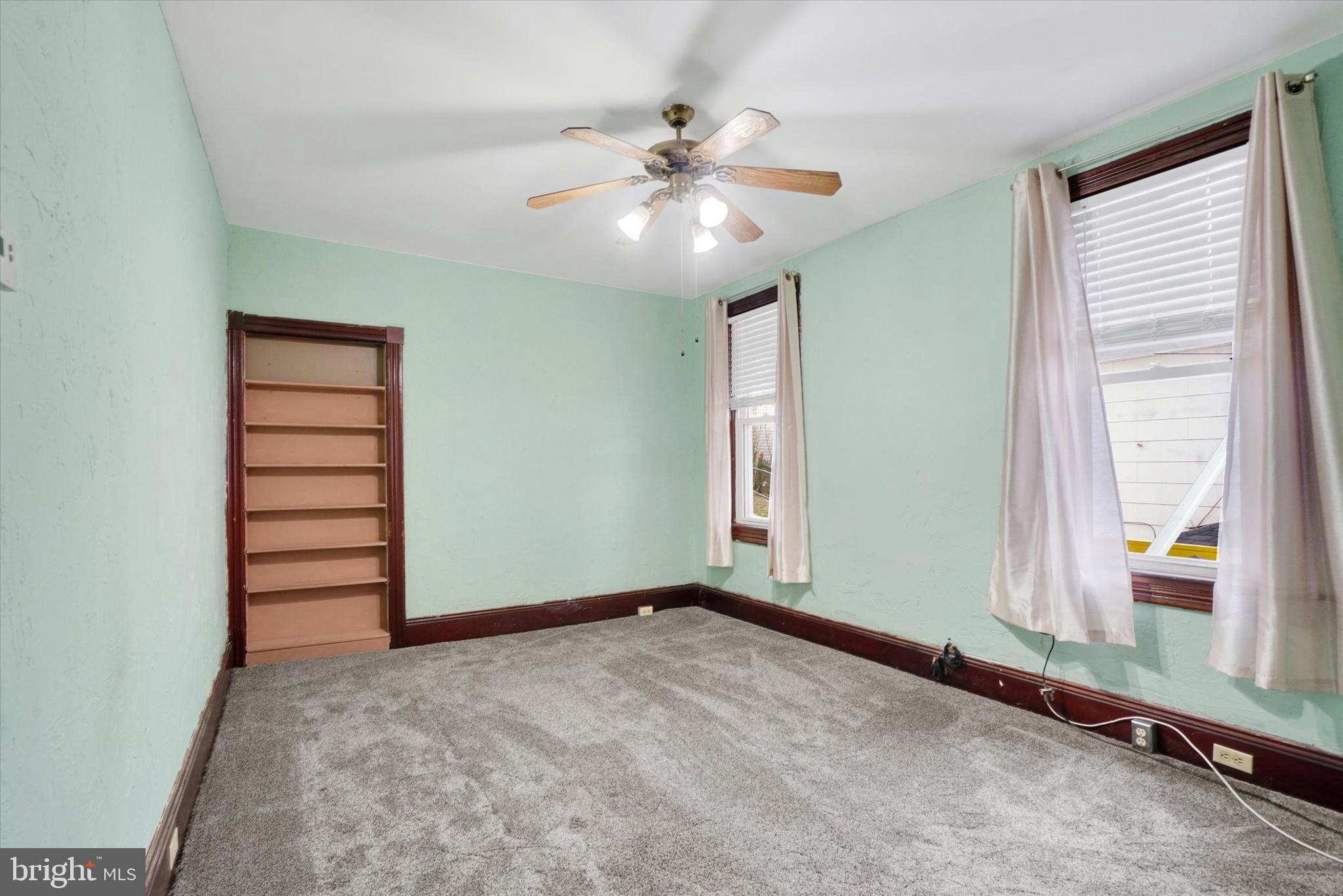GLEN ROCK - Residential