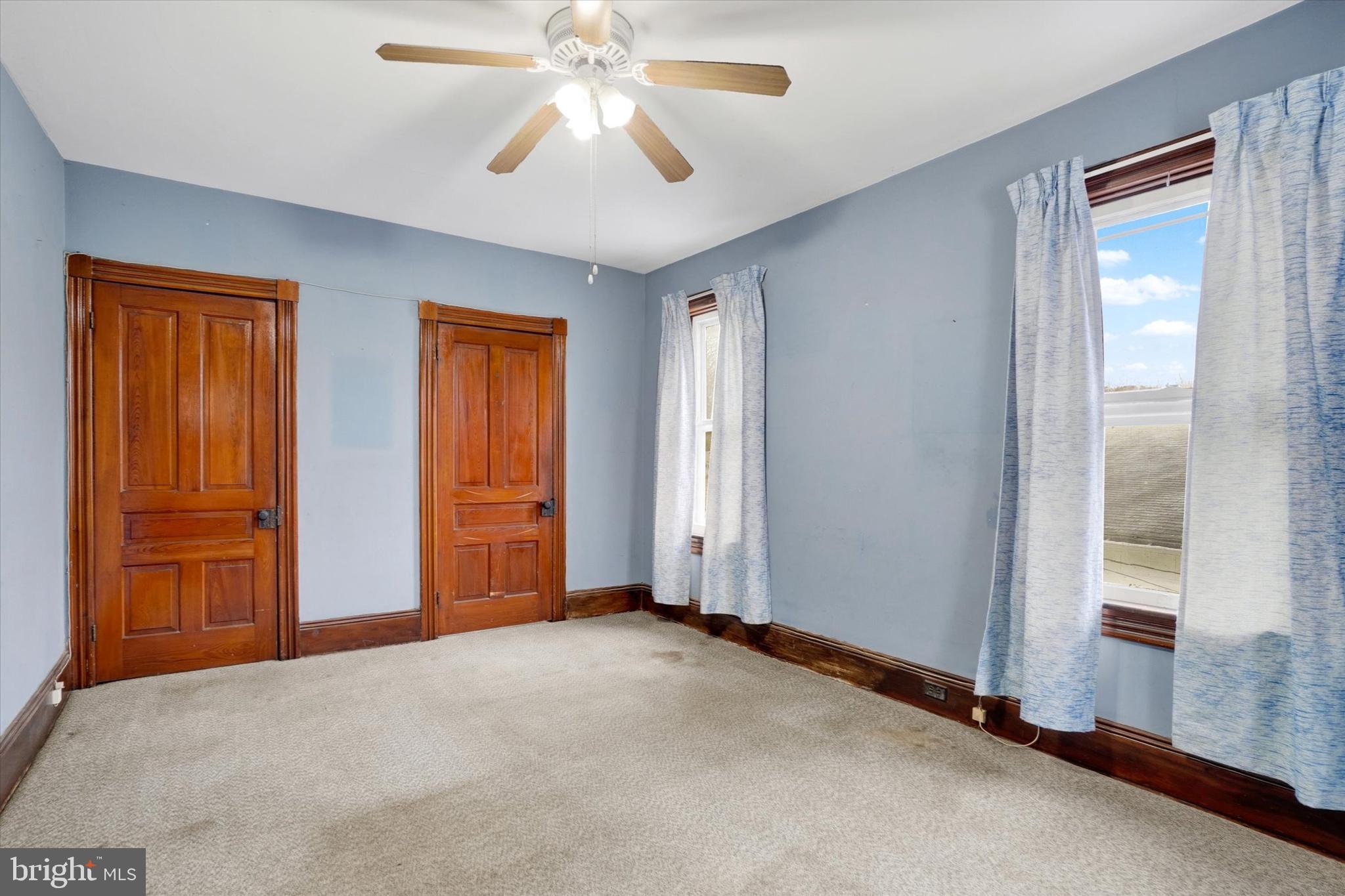 GLEN ROCK - Residential