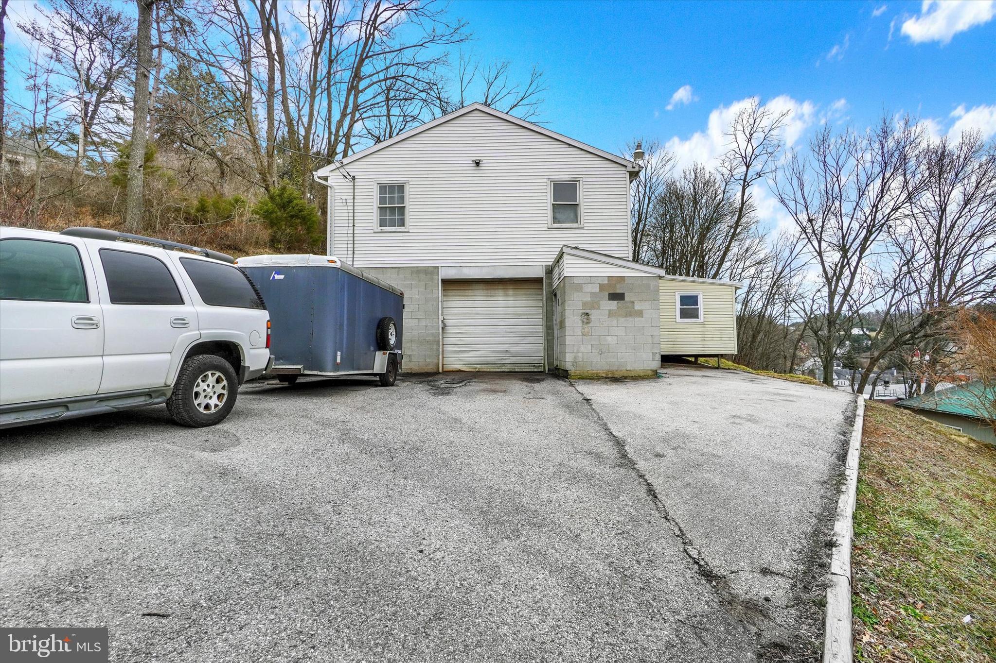 GLEN ROCK - Residential