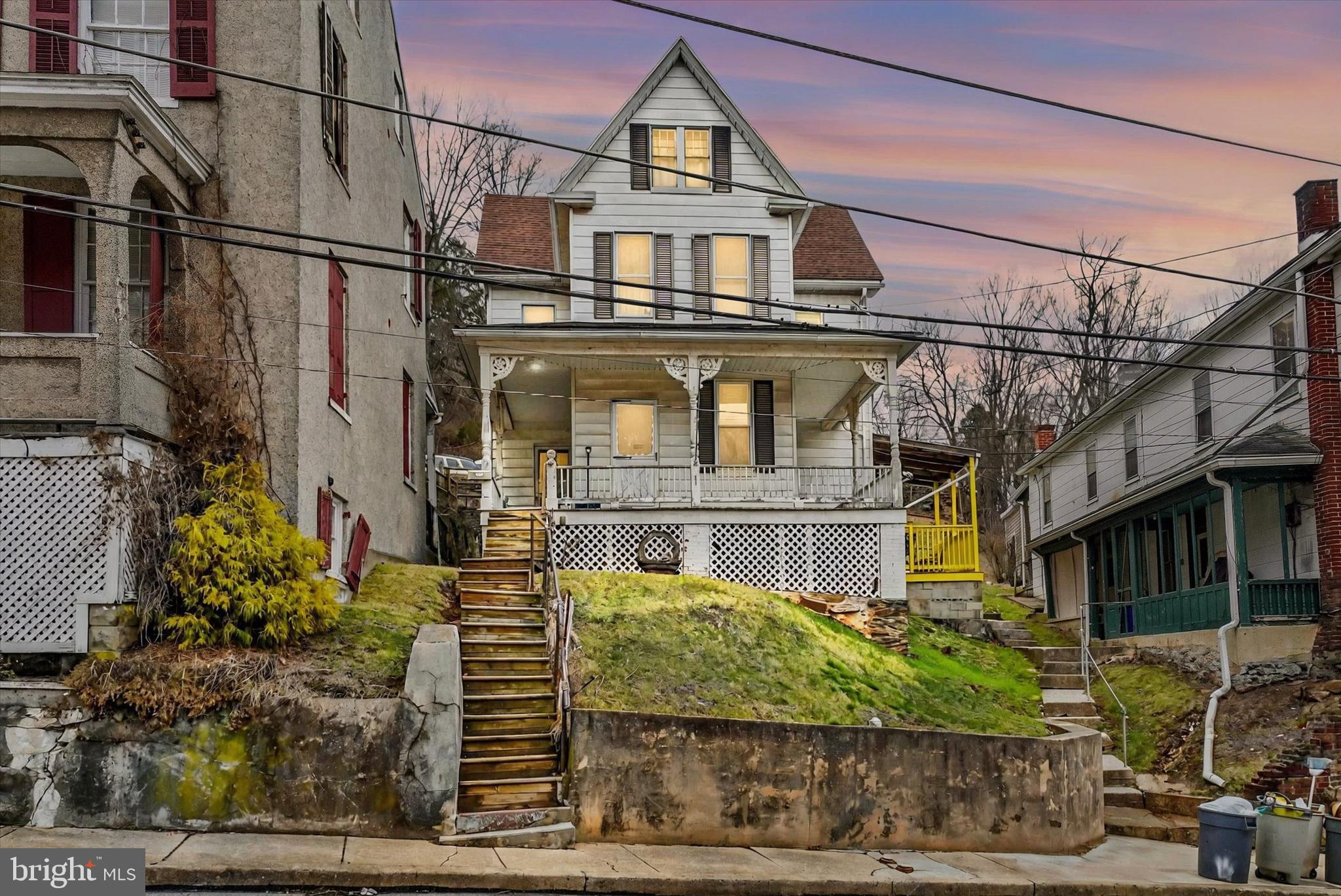 GLEN ROCK - Residential