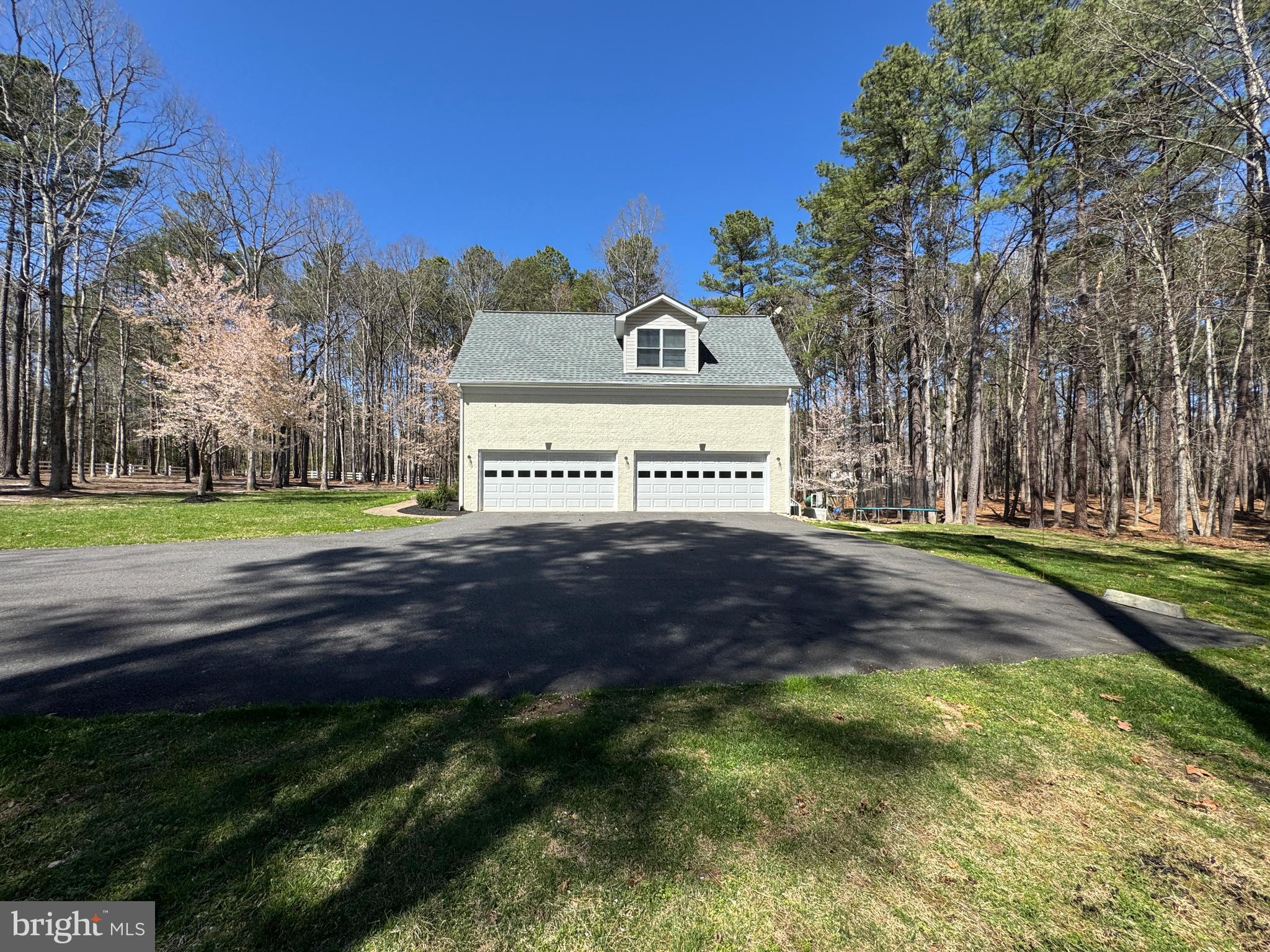 FAWN LAKE - Residential