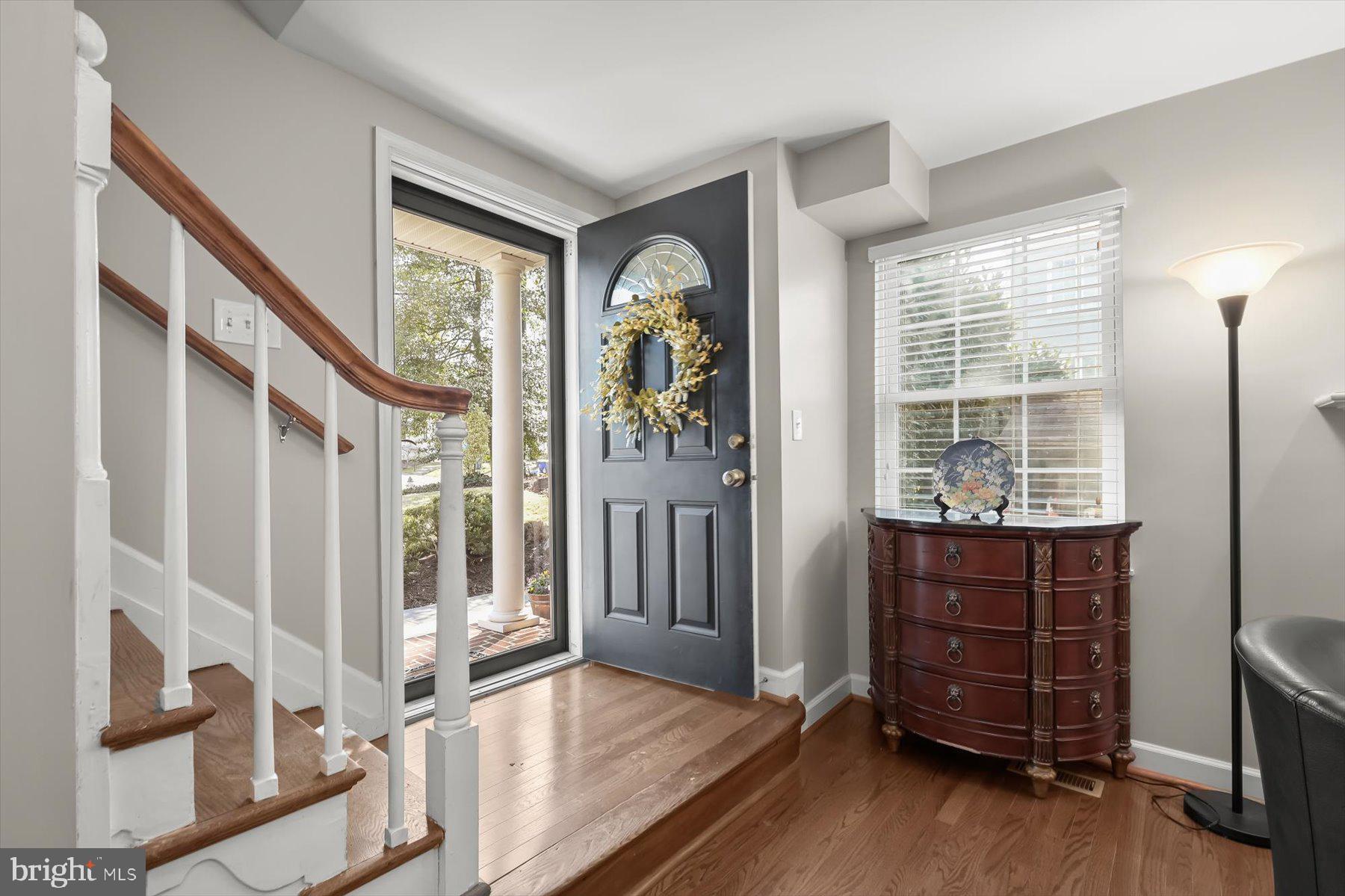 WOODACRES - Residential