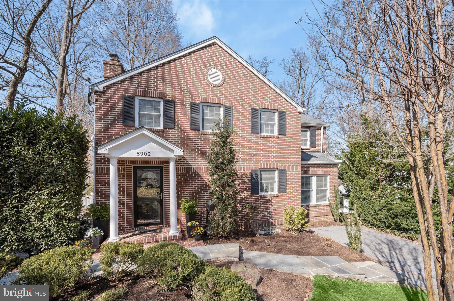 WOODACRES - Residential