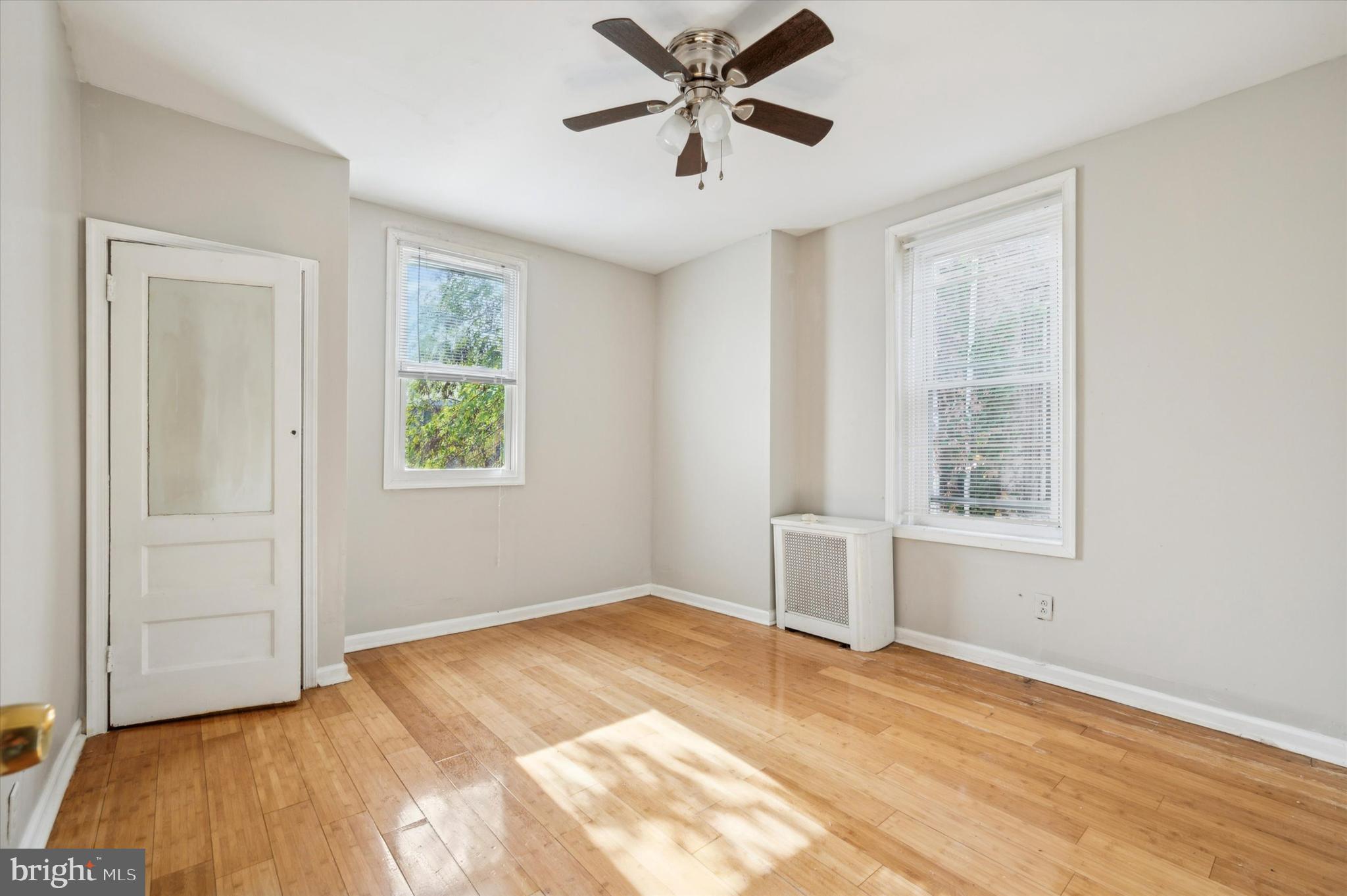 PHILADELPHIA (WEST) - Residential