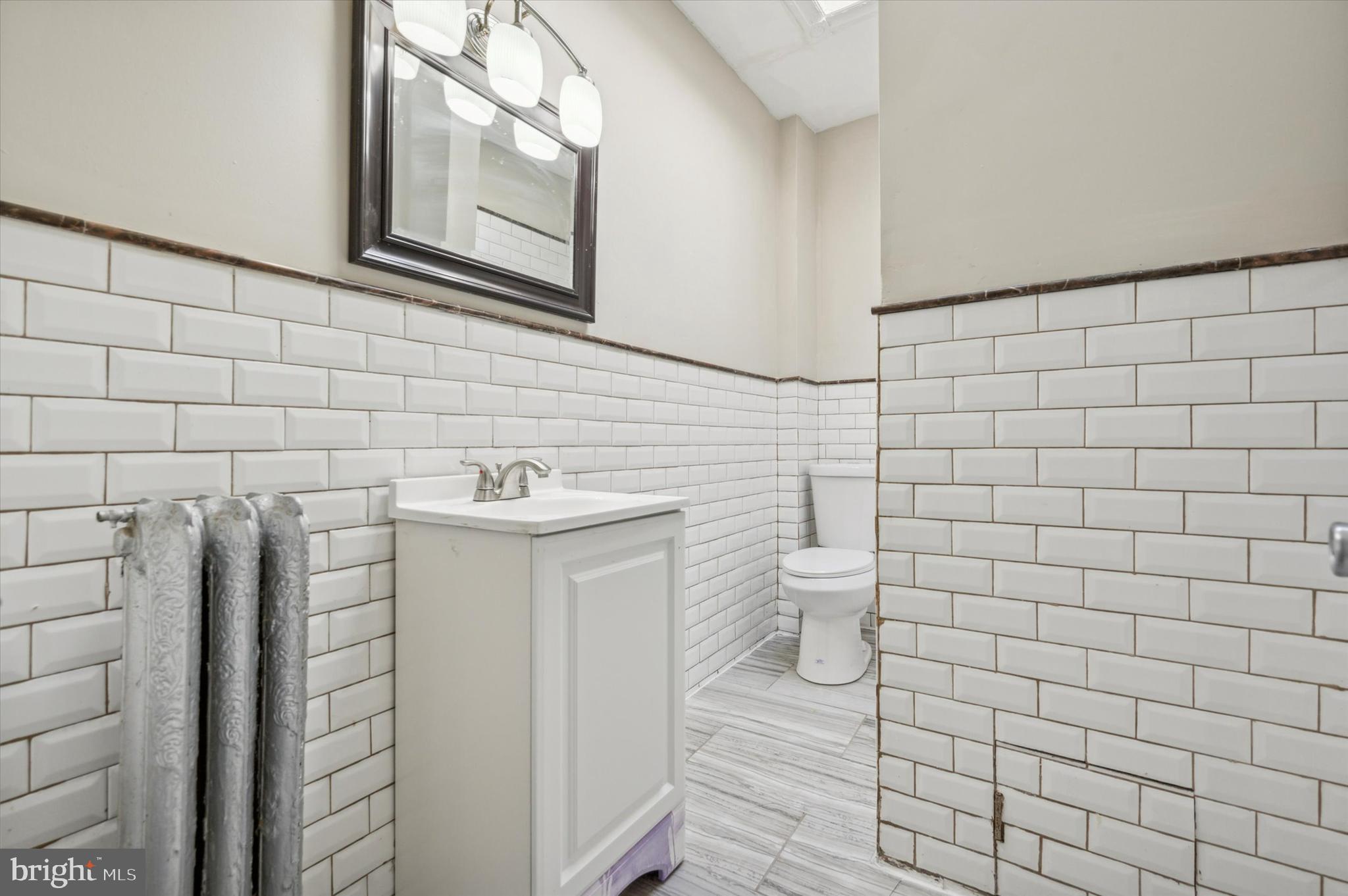 PHILADELPHIA (WEST) - Residential