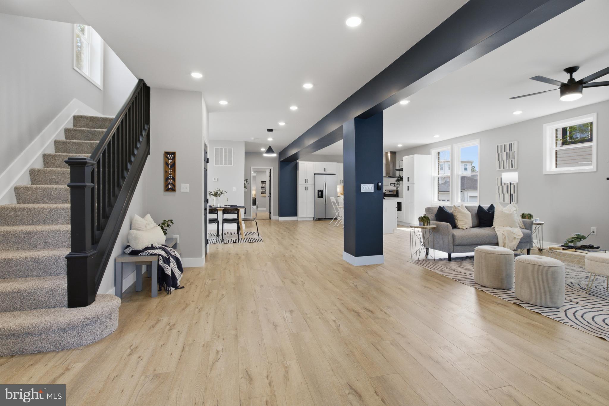 WINDSOR HILLS - Residential