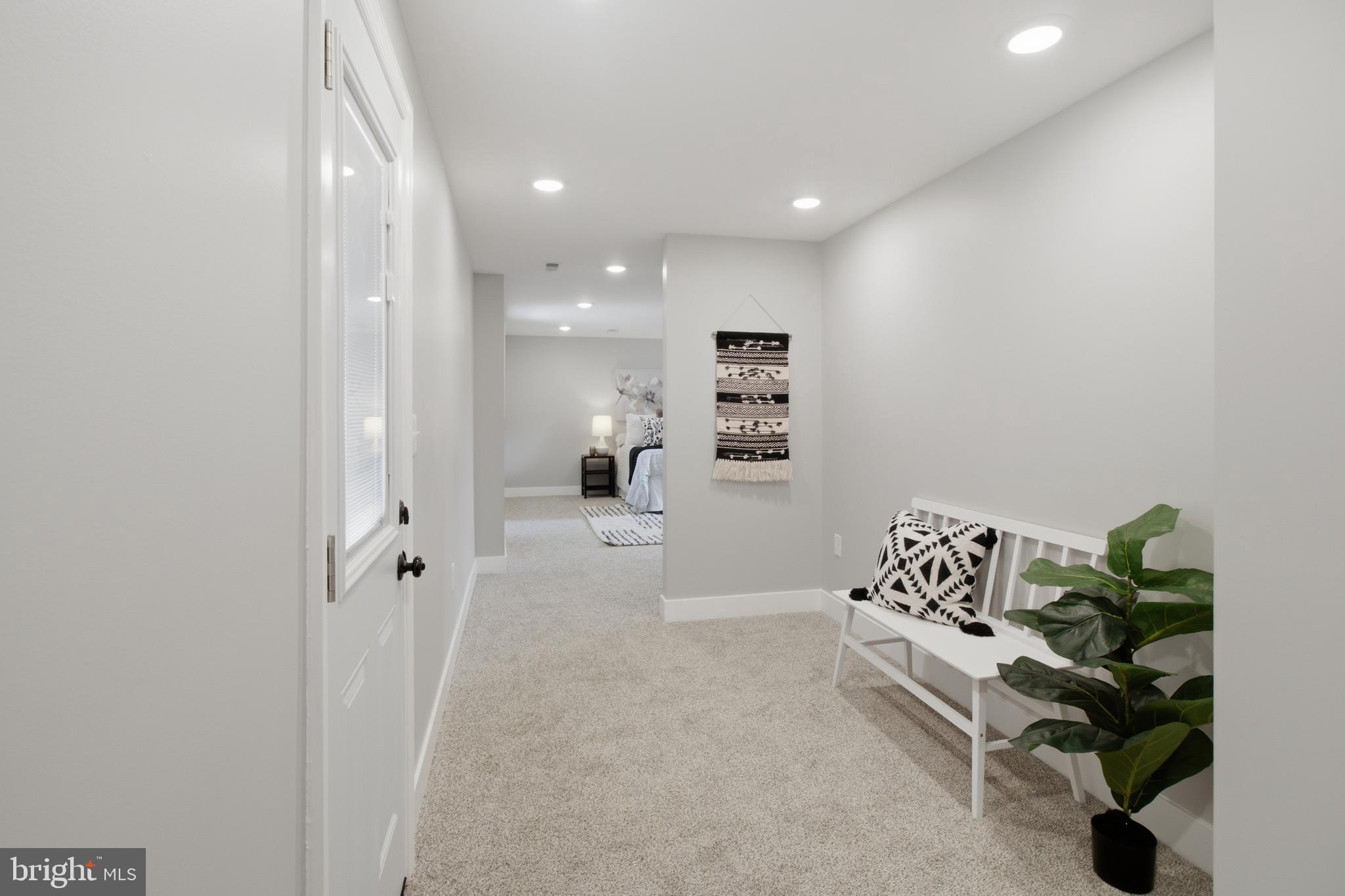 WINDSOR HILLS - Residential